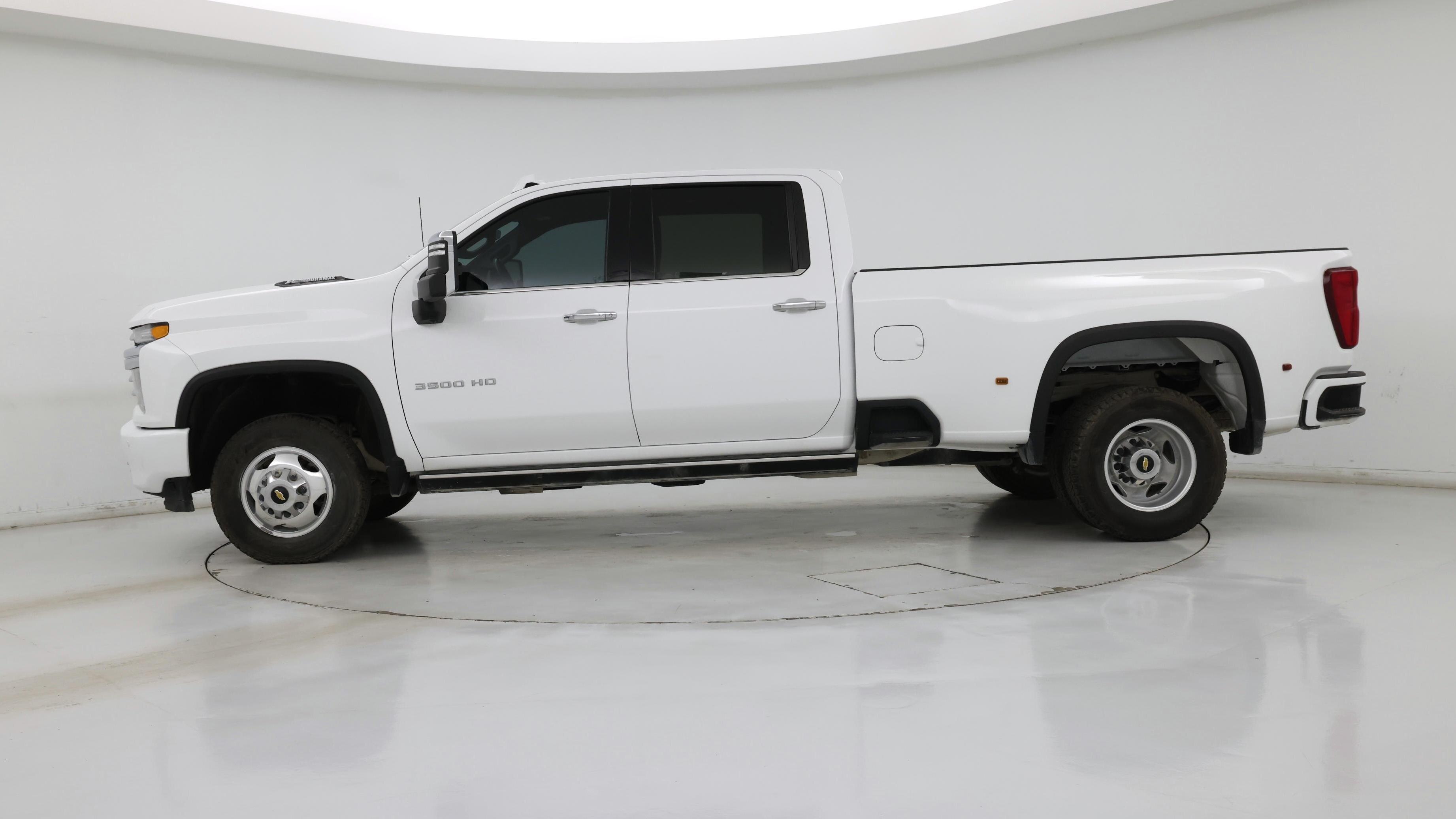 Thumbnail: 2022 Chevrolet Silverado 3500 - 3