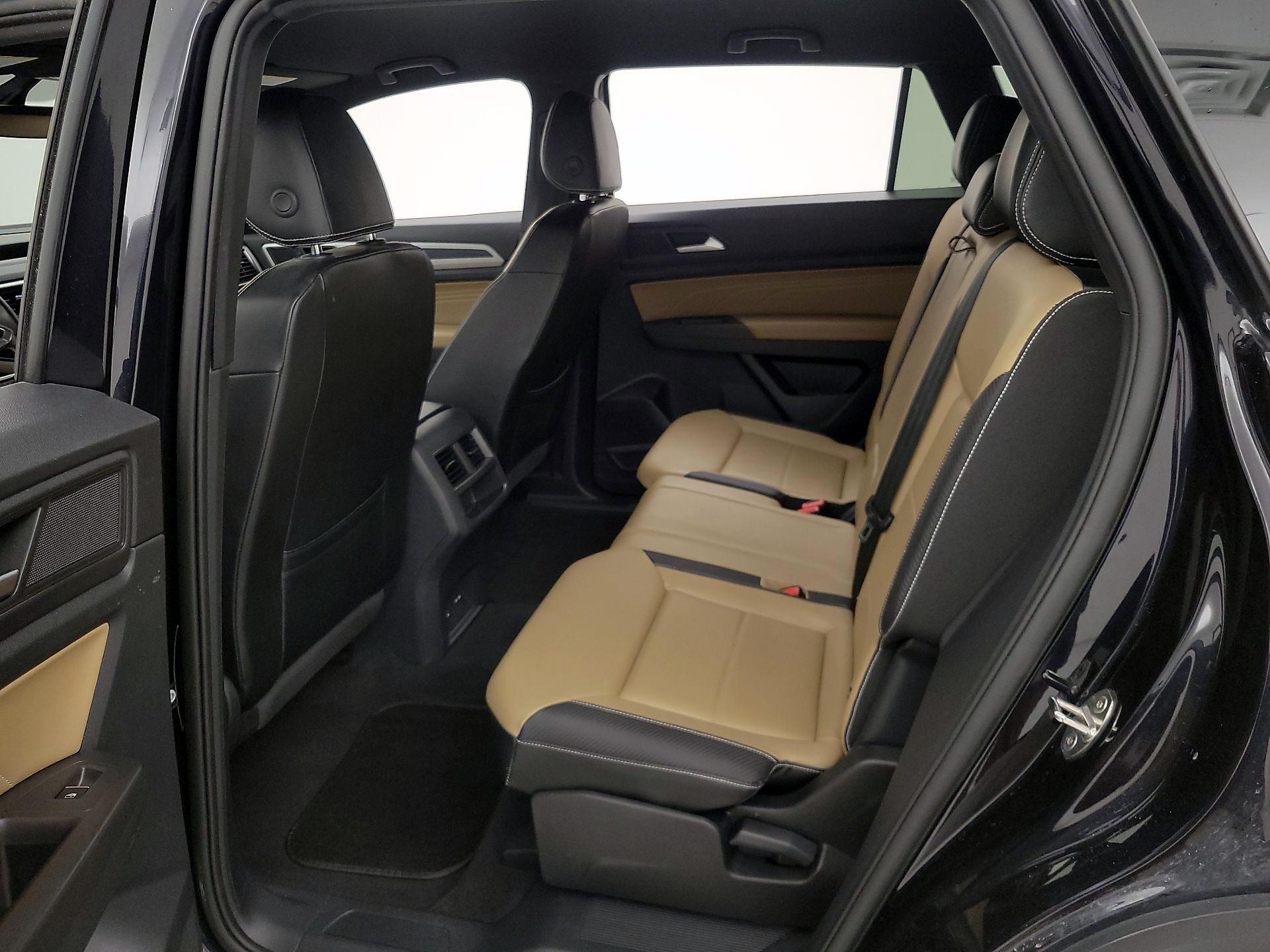 Thumbnail: 2022 Volkswagen Atlas - 19