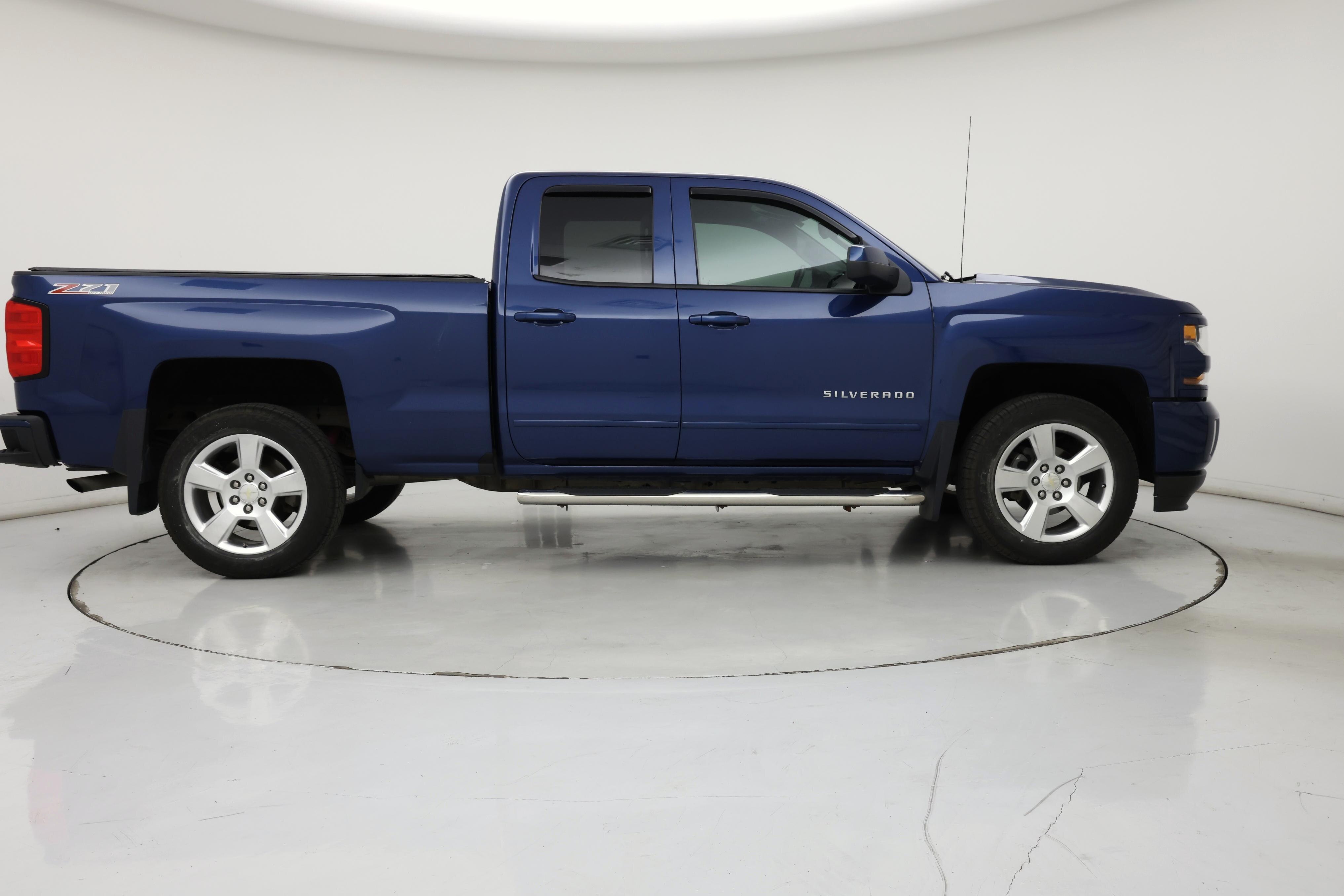 Thumbnail: 2016 Chevrolet Silverado 1500 - 7