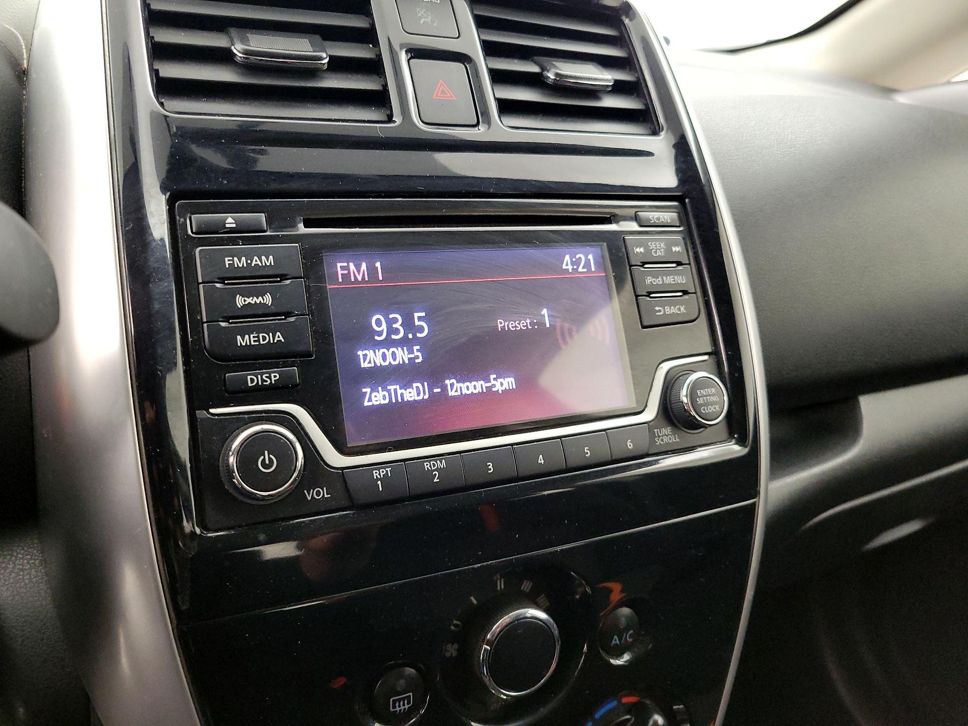 Thumbnail: 2018 Nissan Versa Note - 15