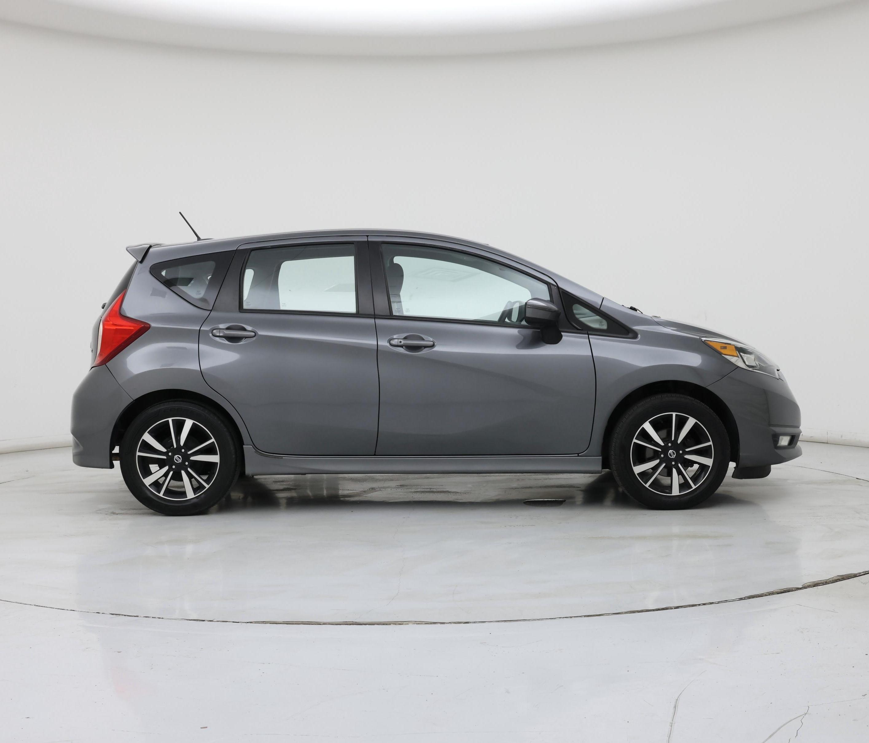 Thumbnail: 2018 Nissan Versa Note - 7