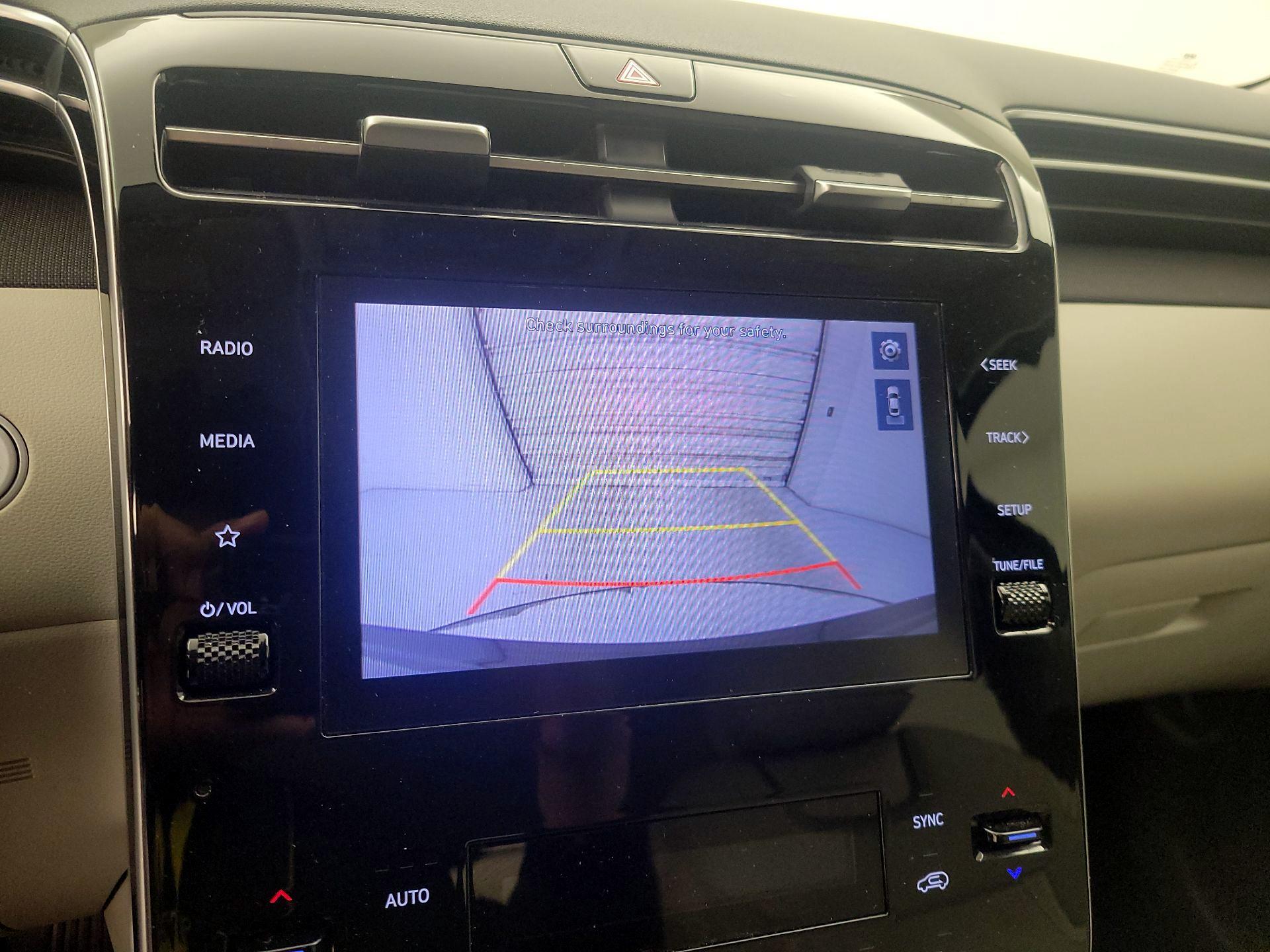 Thumbnail: 2022 Hyundai Tucson - 14