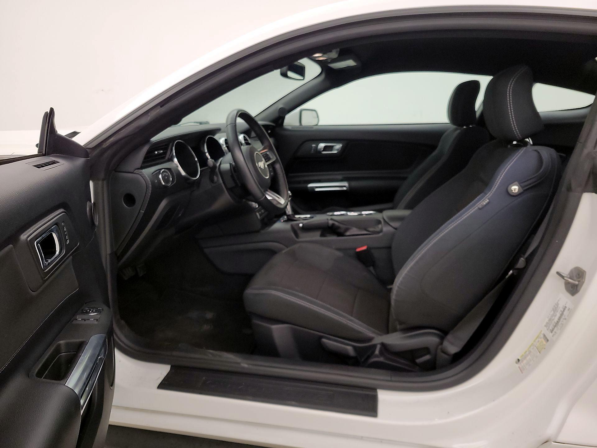 Thumbnail: 2017 Ford Mustang - 11