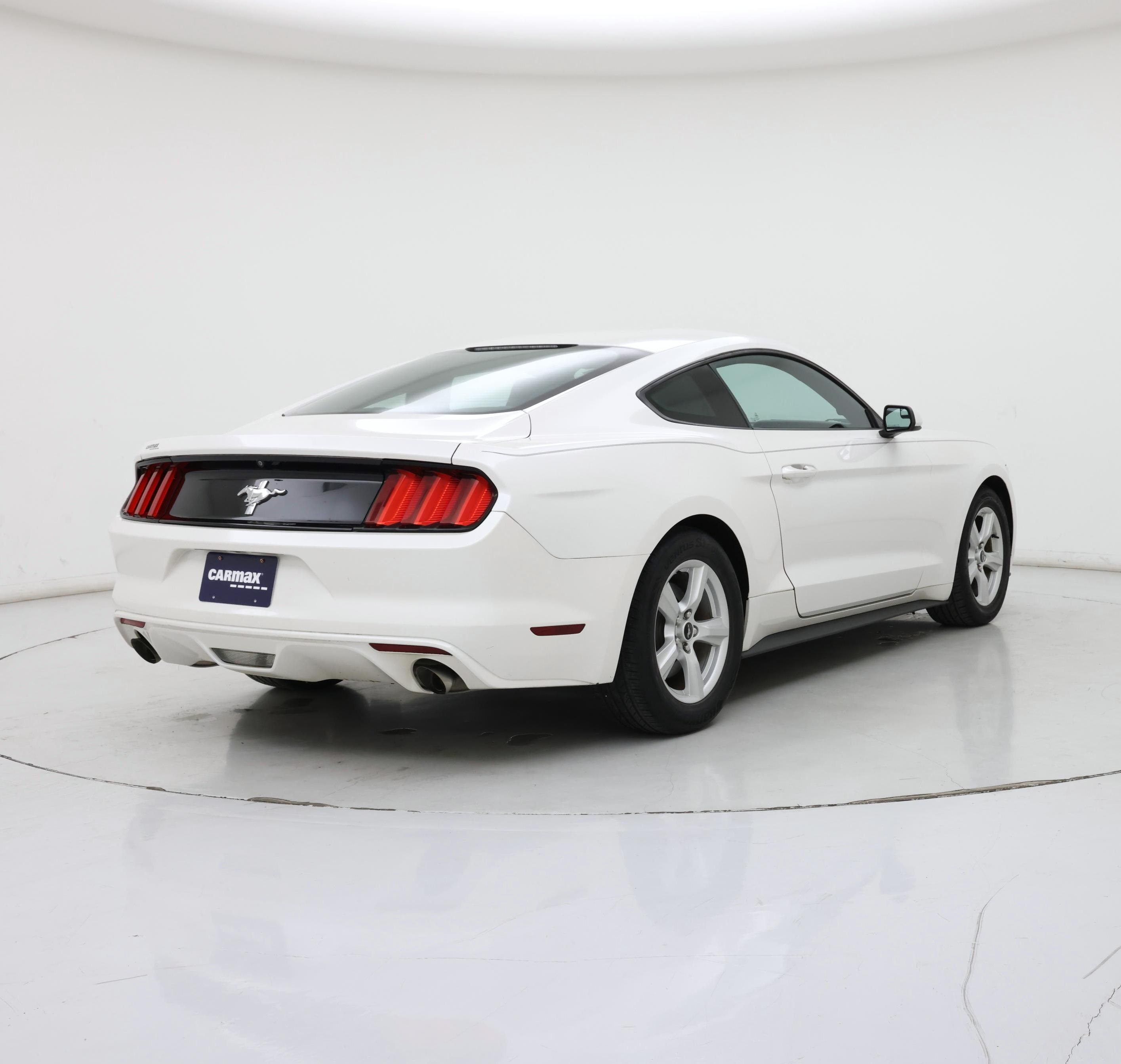 Thumbnail: 2017 Ford Mustang - 8