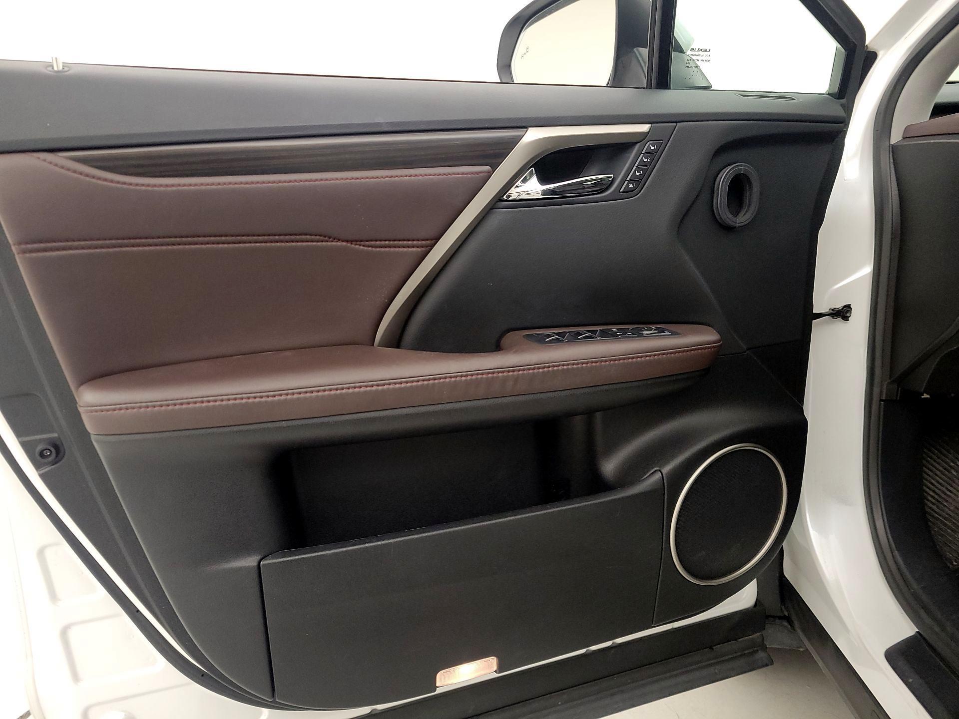 Thumbnail: 2017 Lexus RX - 12