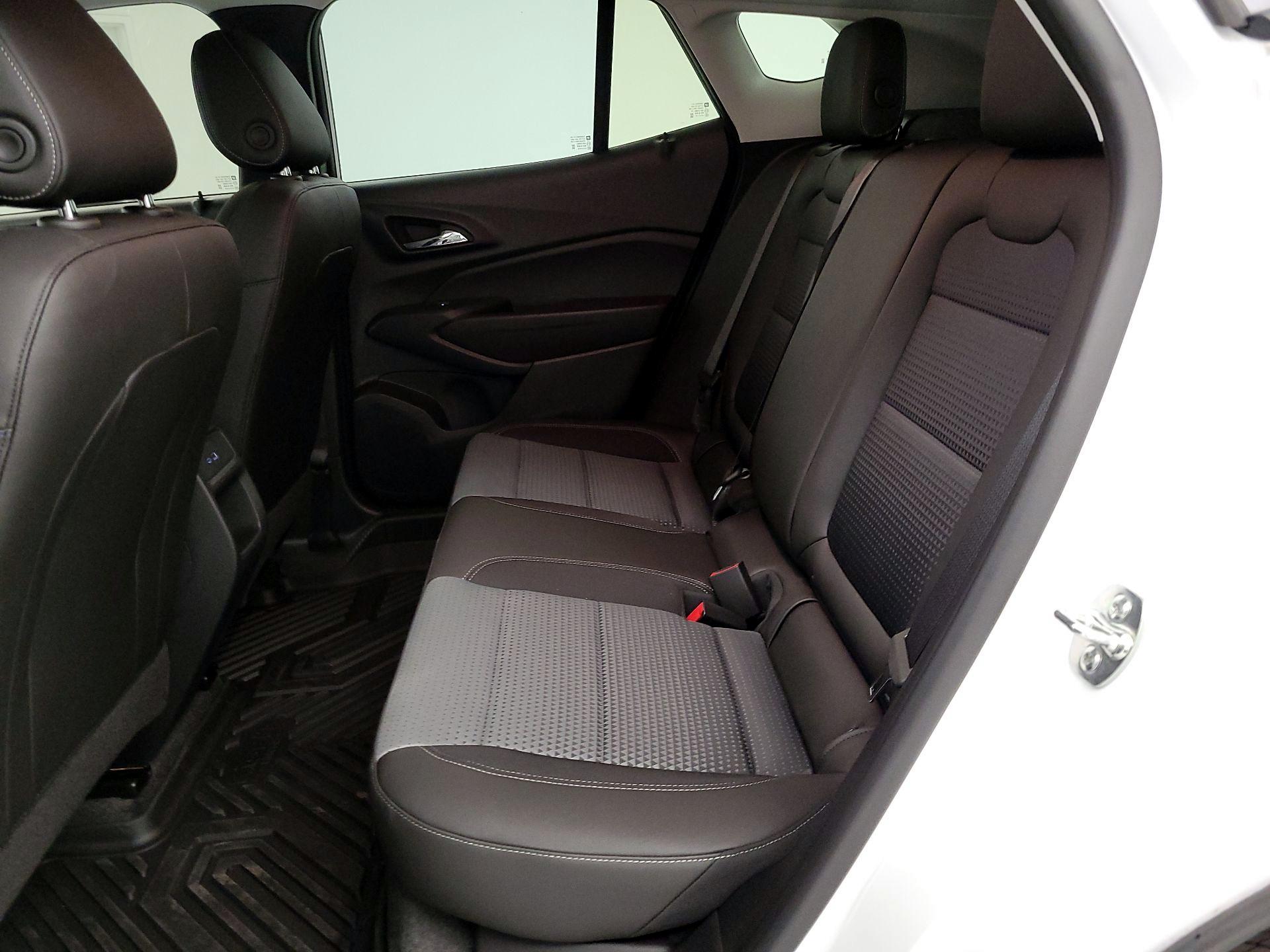 Thumbnail: 2025 Chevrolet Trax - 19