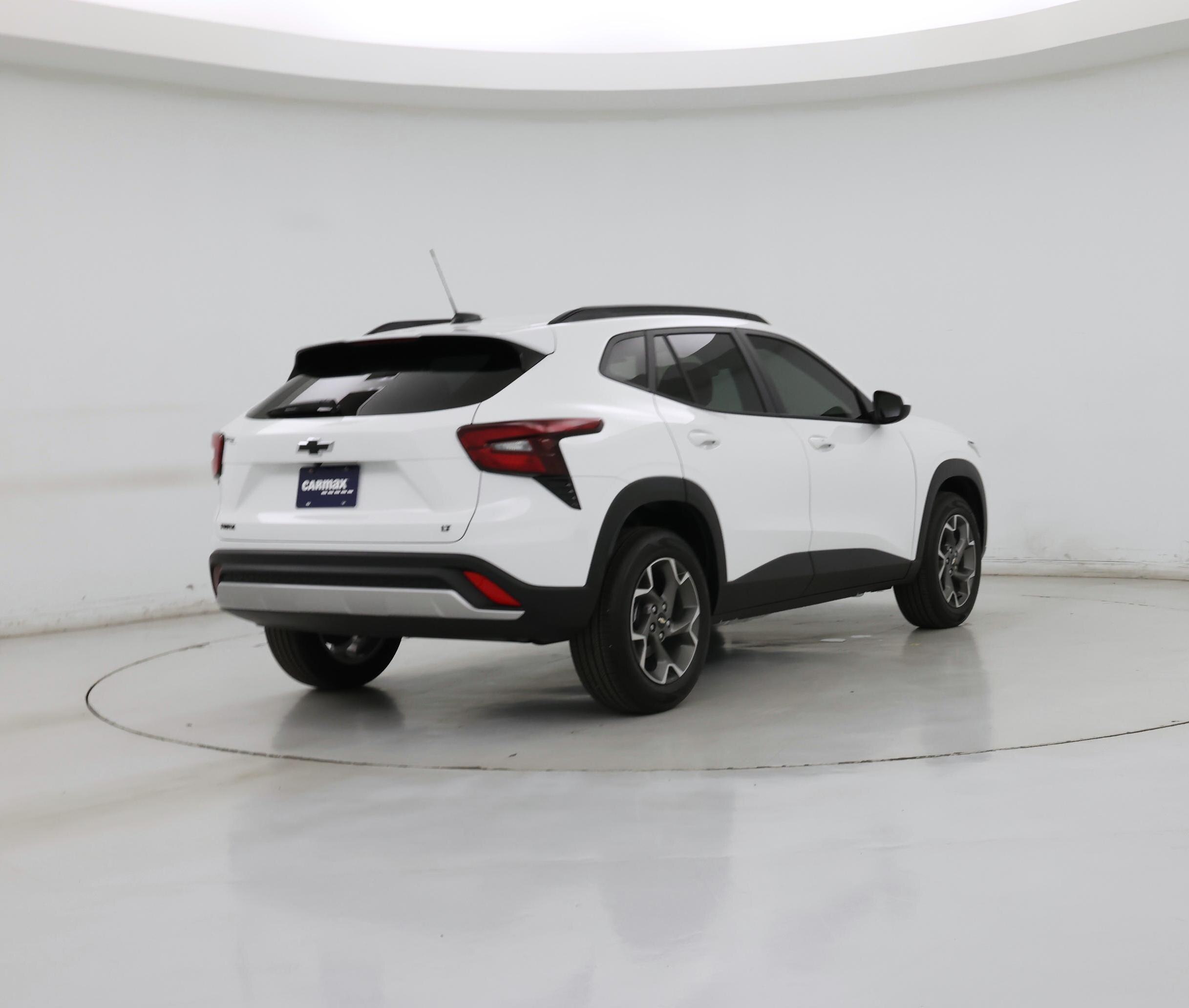 Thumbnail: 2025 Chevrolet Trax - 8