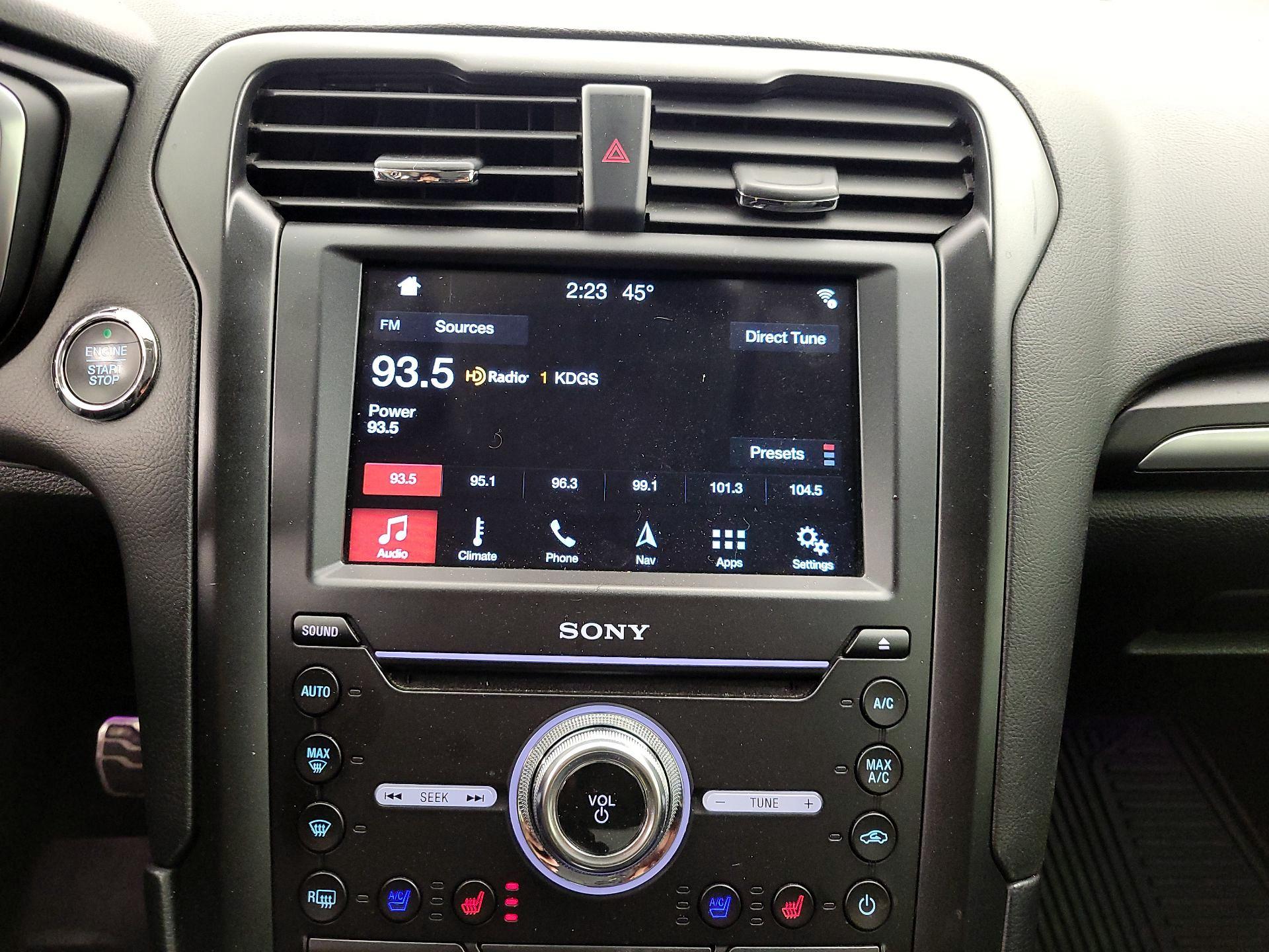 Thumbnail: 2018 Ford Fusion - 16