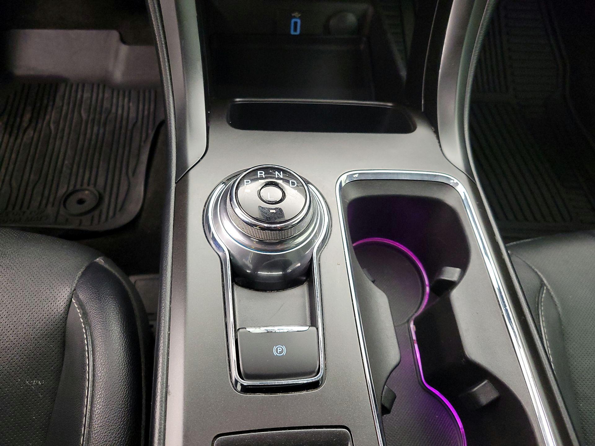 Thumbnail: 2018 Ford Fusion - 18