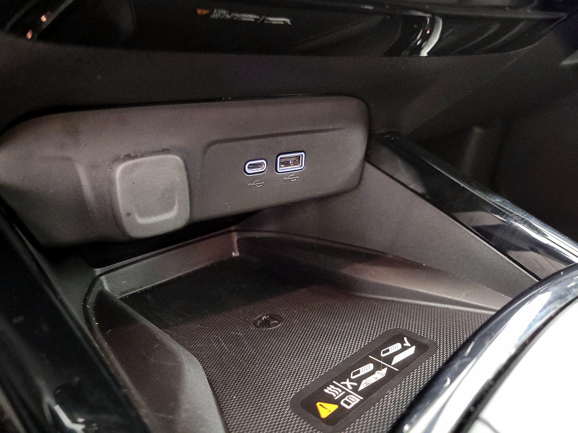 Thumbnail: 2025 Chevrolet Trax - 18