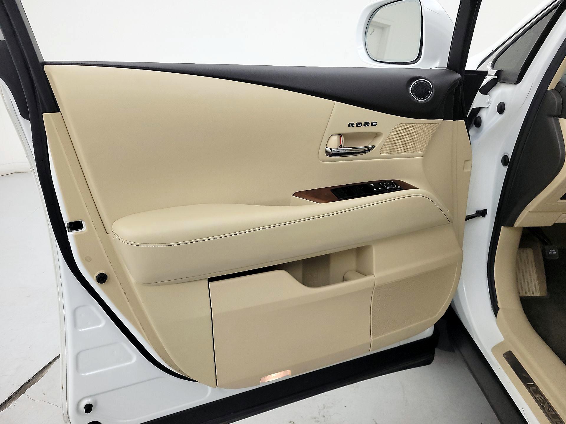 Thumbnail: 2014 Lexus RX - 12