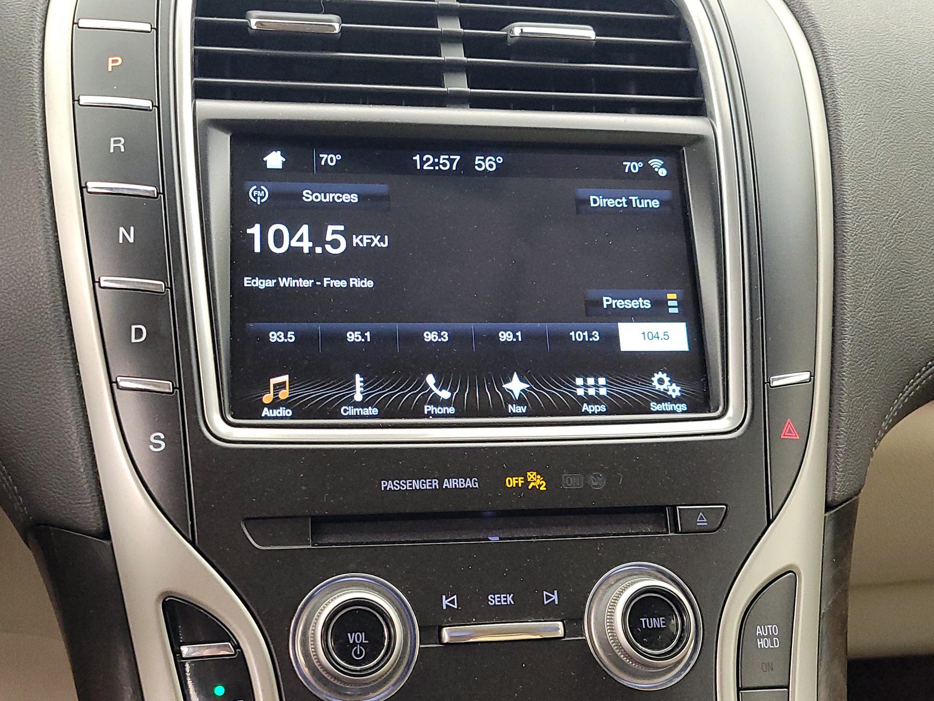 Thumbnail: 2017 Lincoln MKX - 16