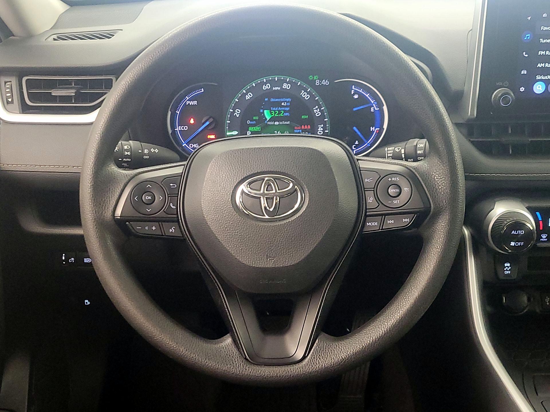 Thumbnail: 2023 Toyota RAV4 - 10