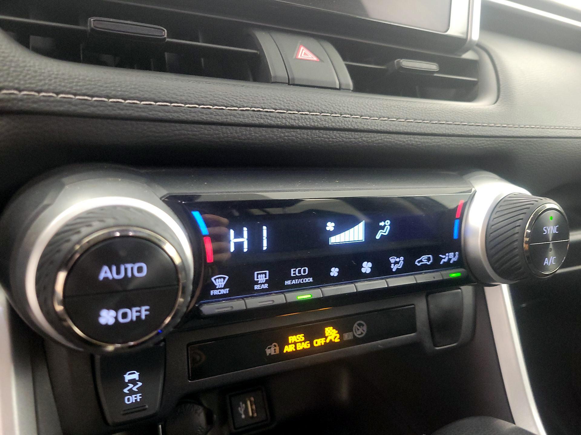 Thumbnail: 2023 Toyota RAV4 - 16