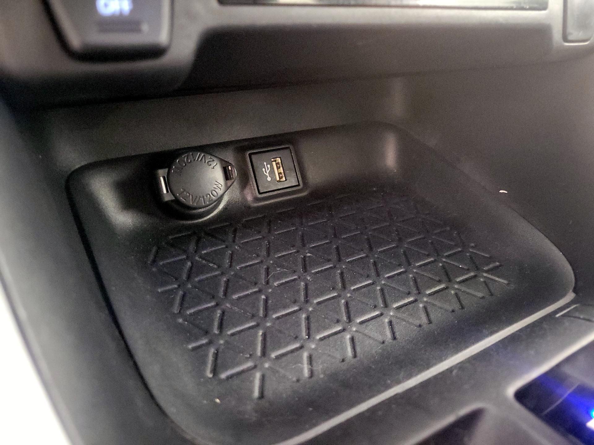 Thumbnail: 2023 Toyota RAV4 - 18