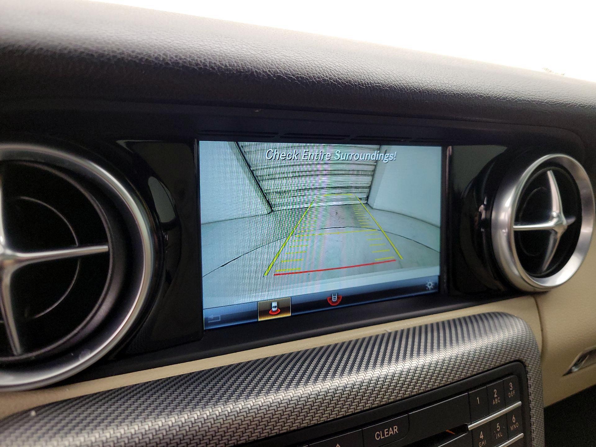 Thumbnail: 2017 Mercedes-Benz SLC - 15