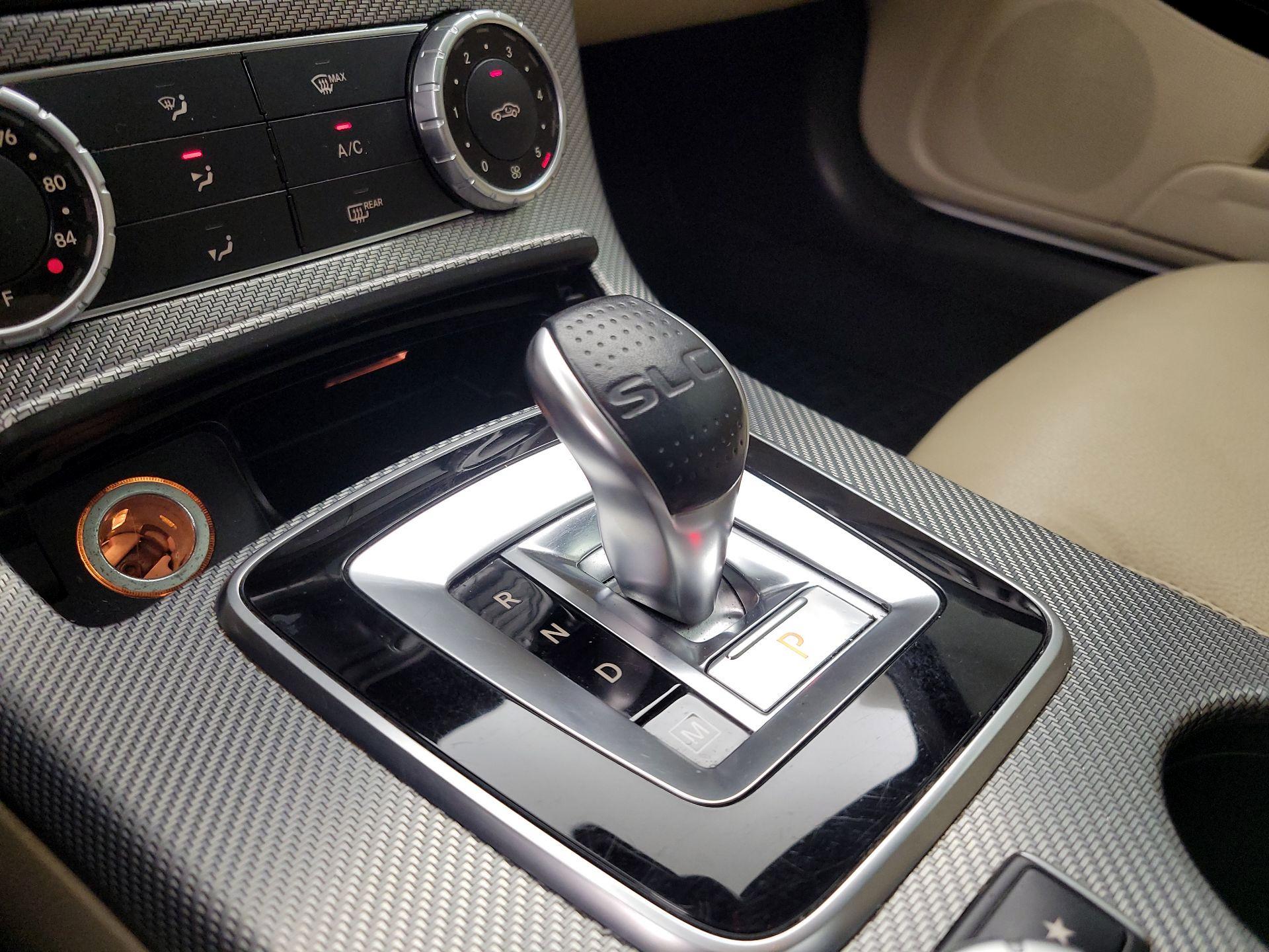 Thumbnail: 2017 Mercedes-Benz SLC - 18