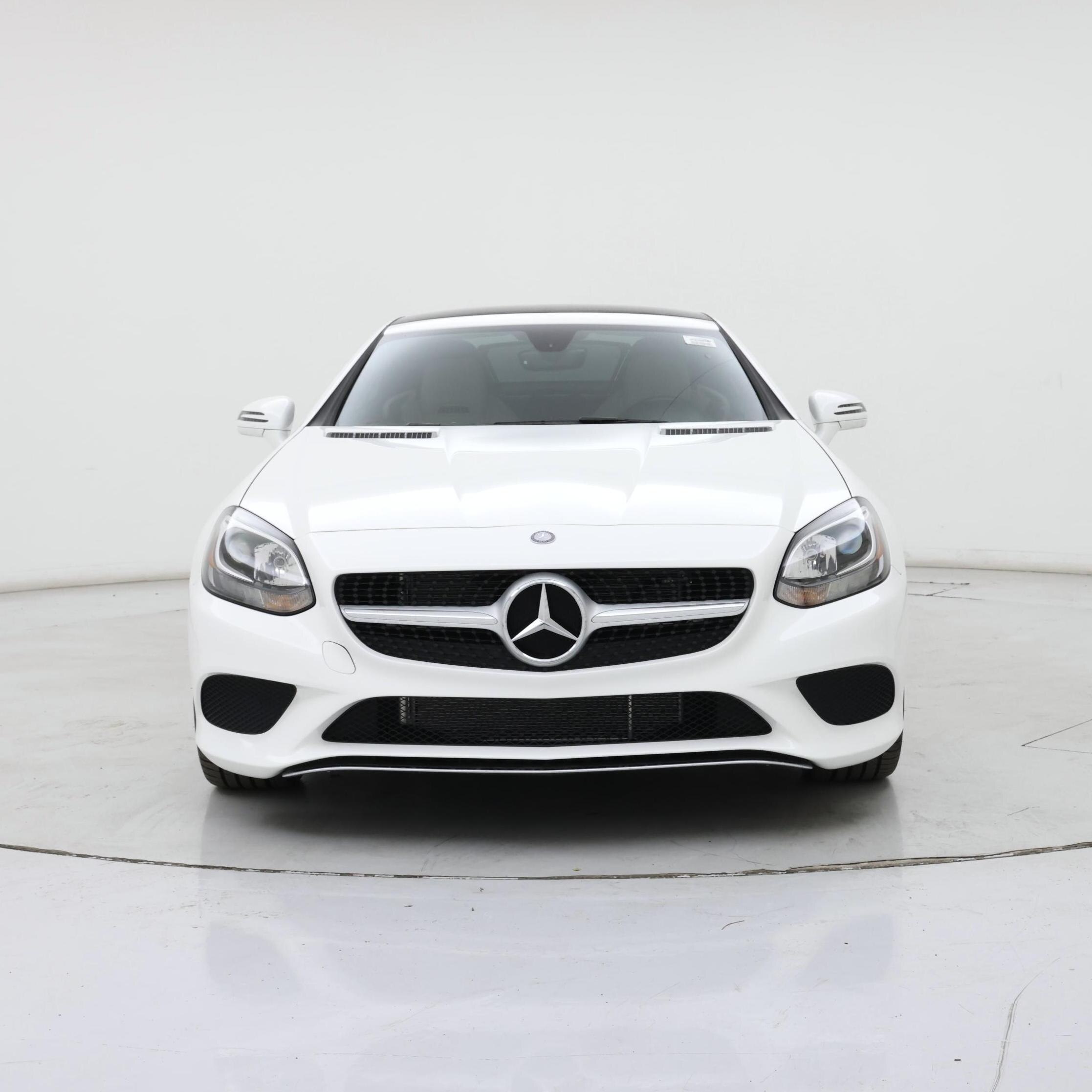 Thumbnail: 2017 Mercedes-Benz SLC - 5