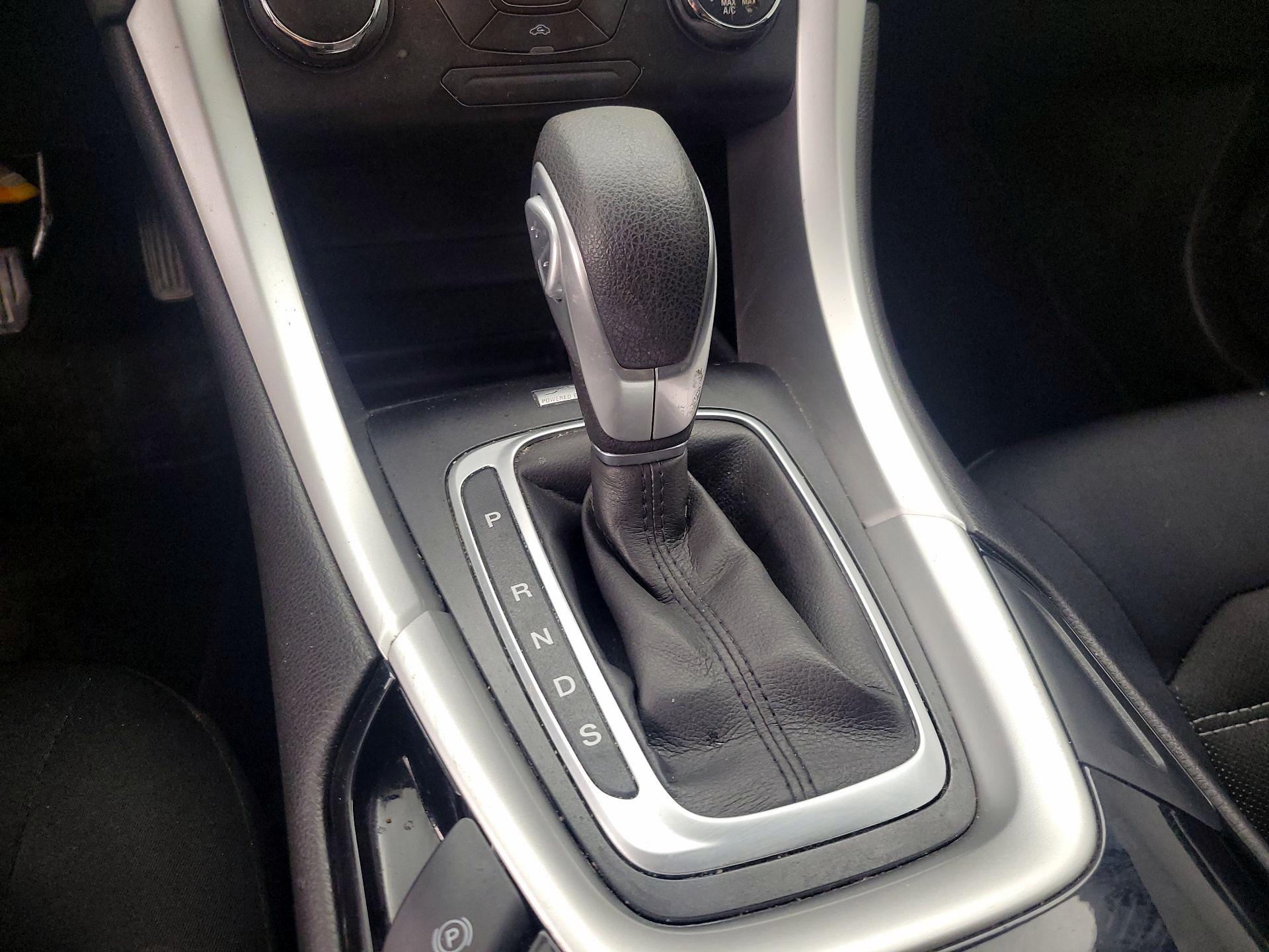 Thumbnail: 2014 Ford Fusion - 16