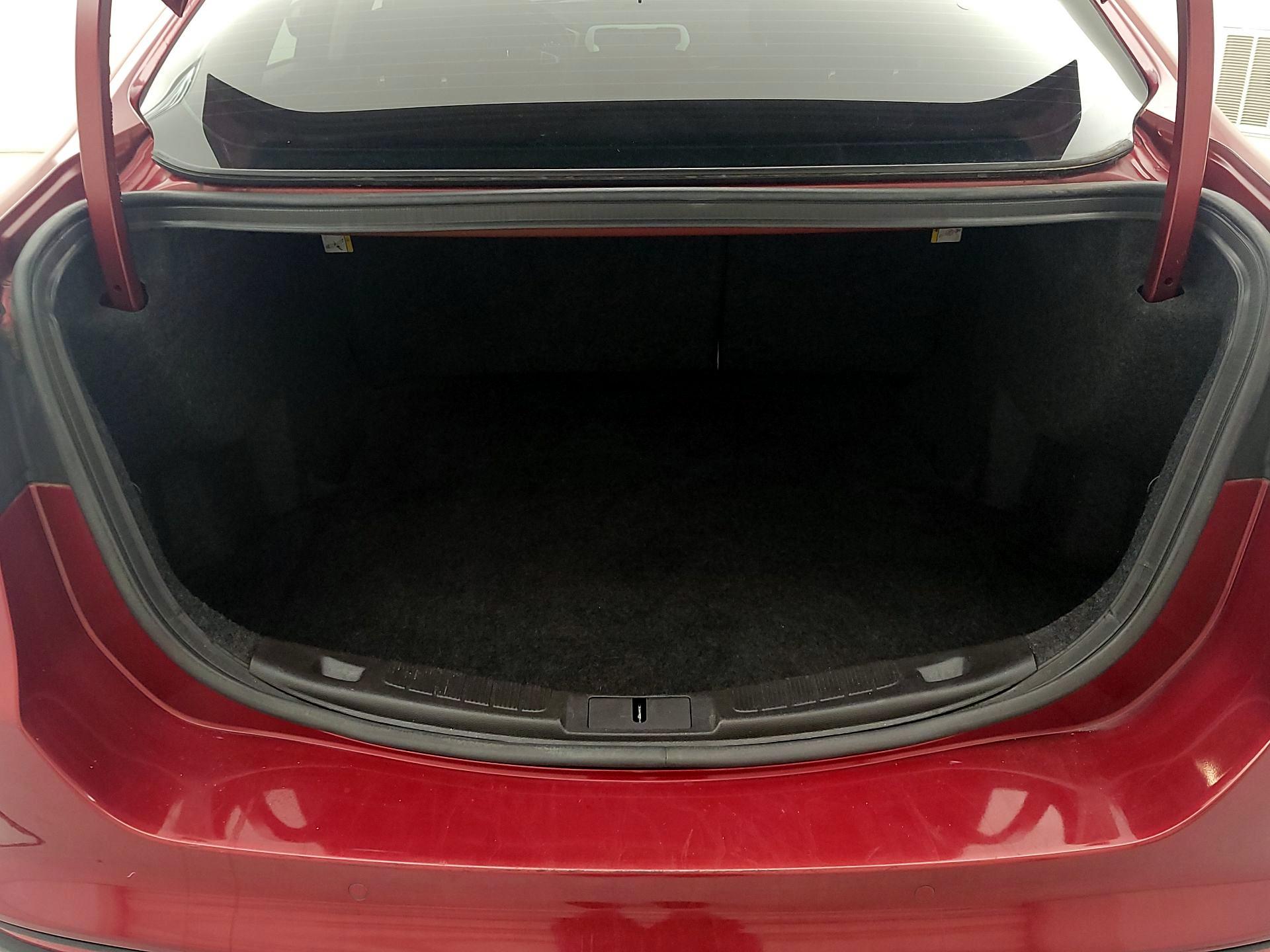 Thumbnail: 2014 Ford Fusion - 18