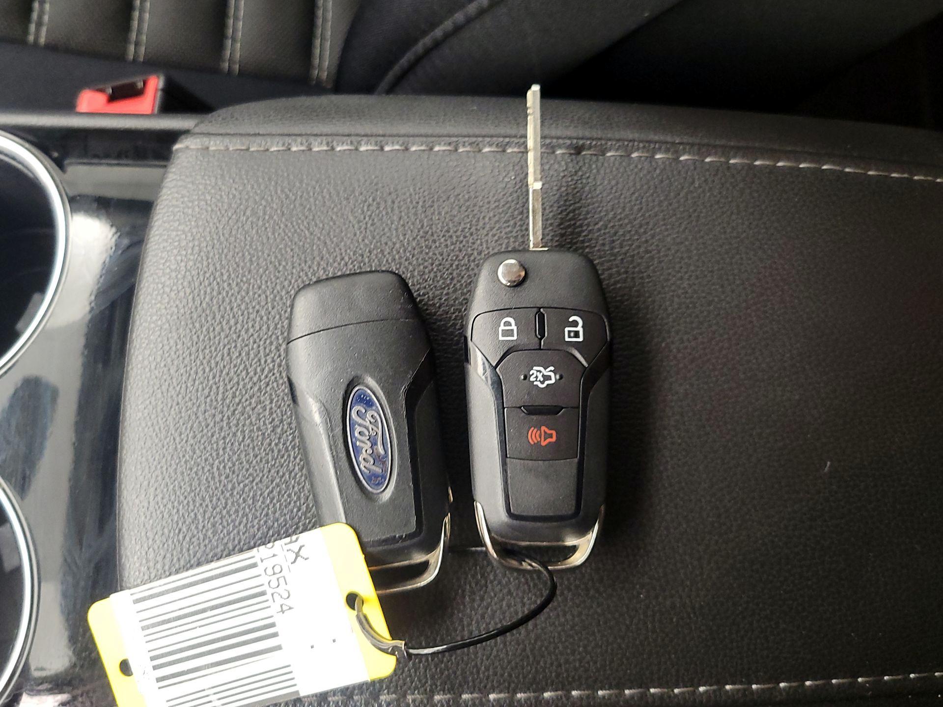 Thumbnail: 2014 Ford Fusion - 20