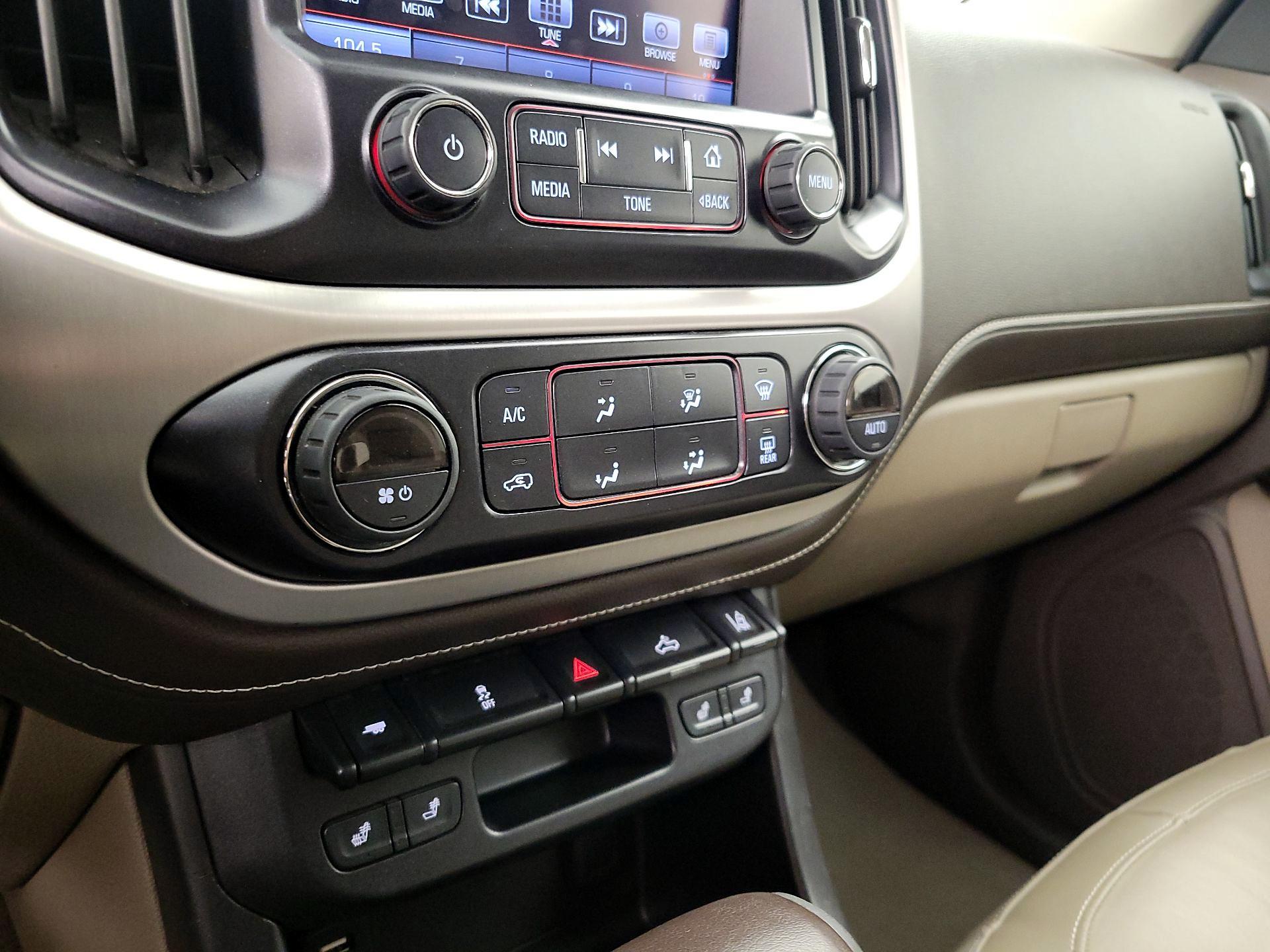 Thumbnail: 2016 GMC Canyon - 16