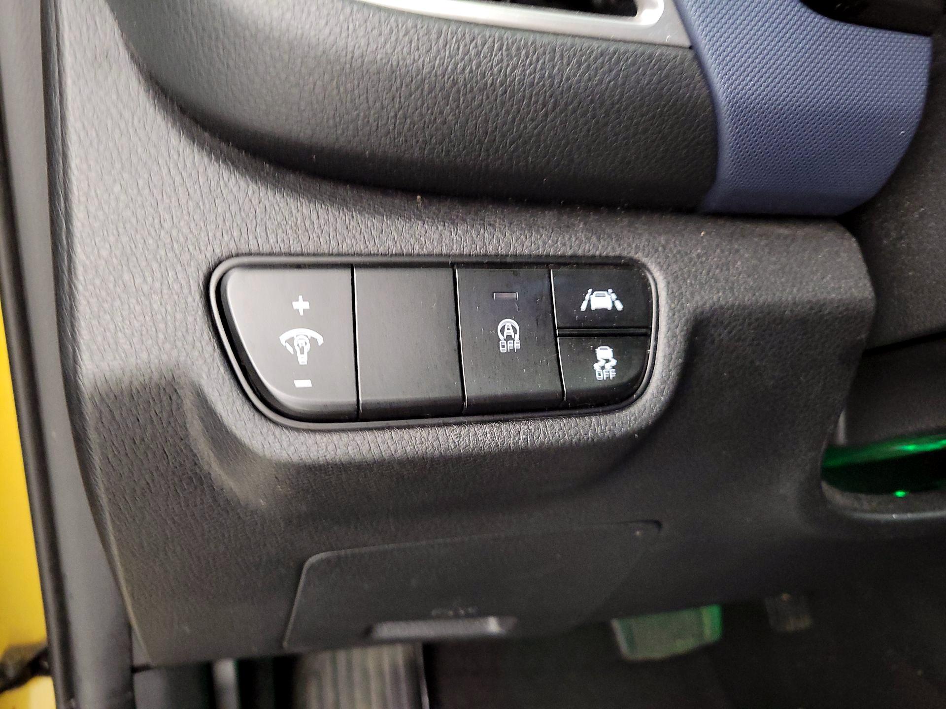 Thumbnail: 2022 Kia Seltos - 13