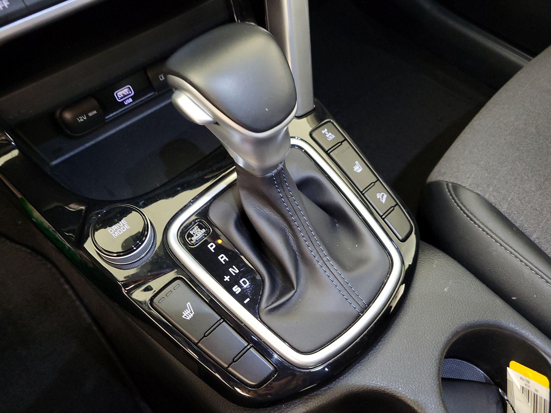 Thumbnail: 2022 Kia Seltos - 18