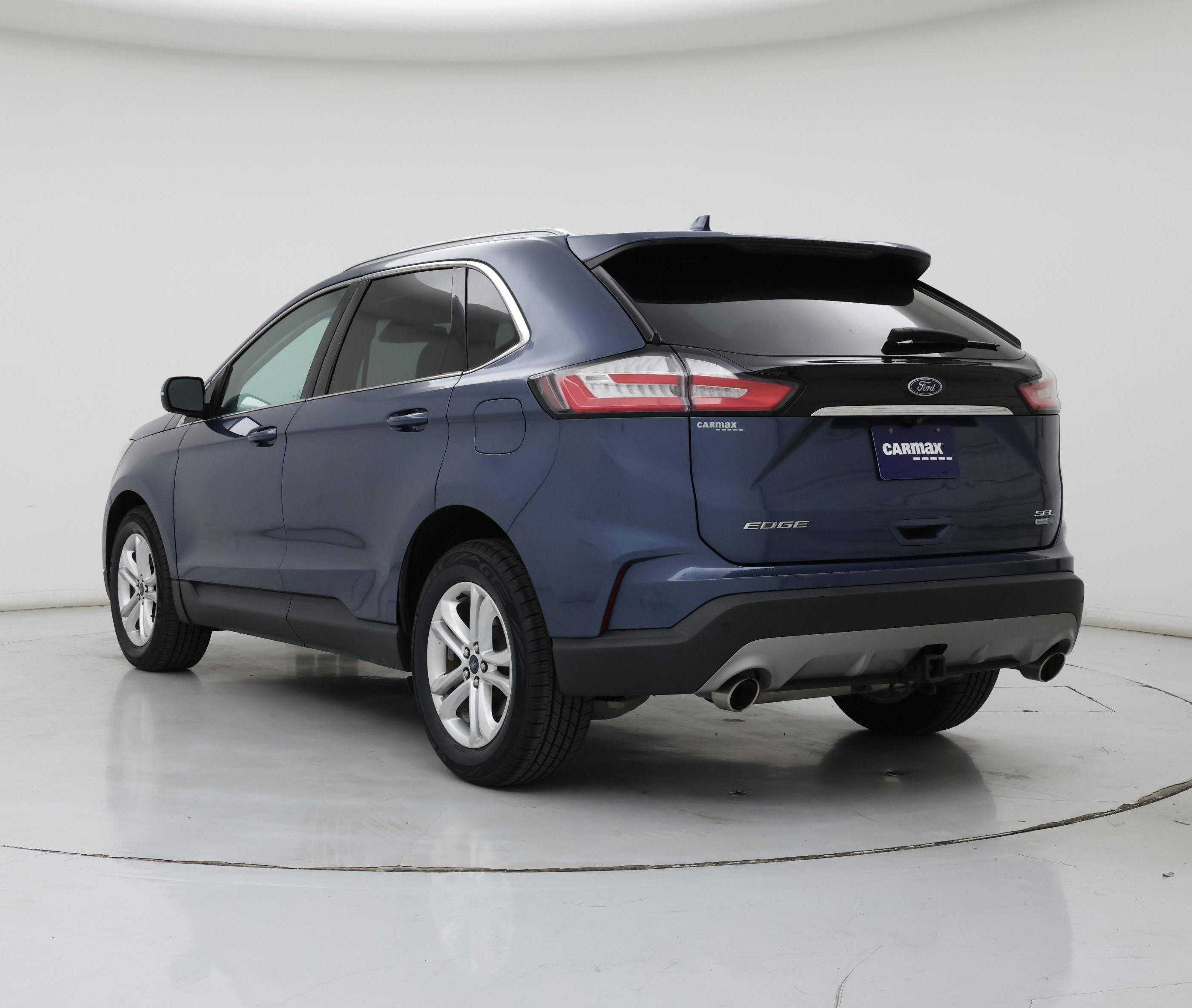 Thumbnail: 2019 Ford Edge - 2