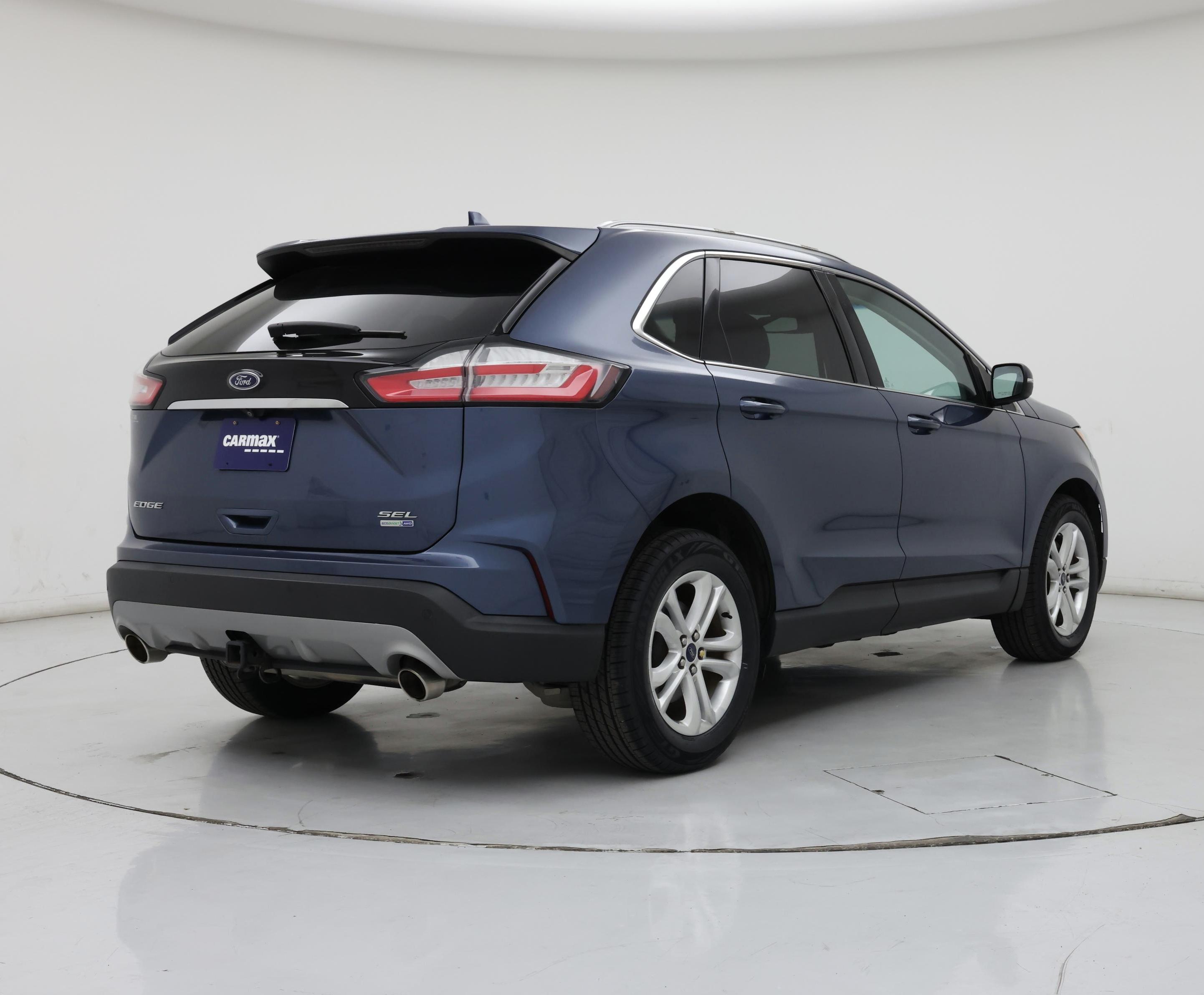 Thumbnail: 2019 Ford Edge - 8