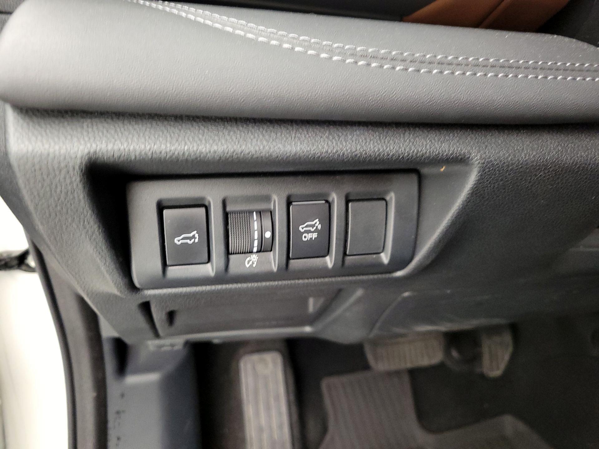 Thumbnail: 2022 Subaru Outback - 13