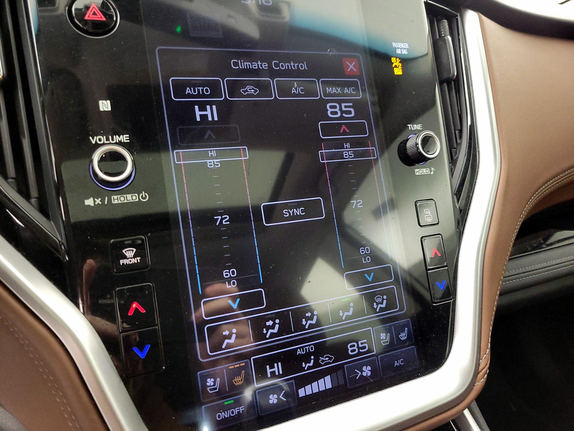 Thumbnail: 2022 Subaru Outback - 16