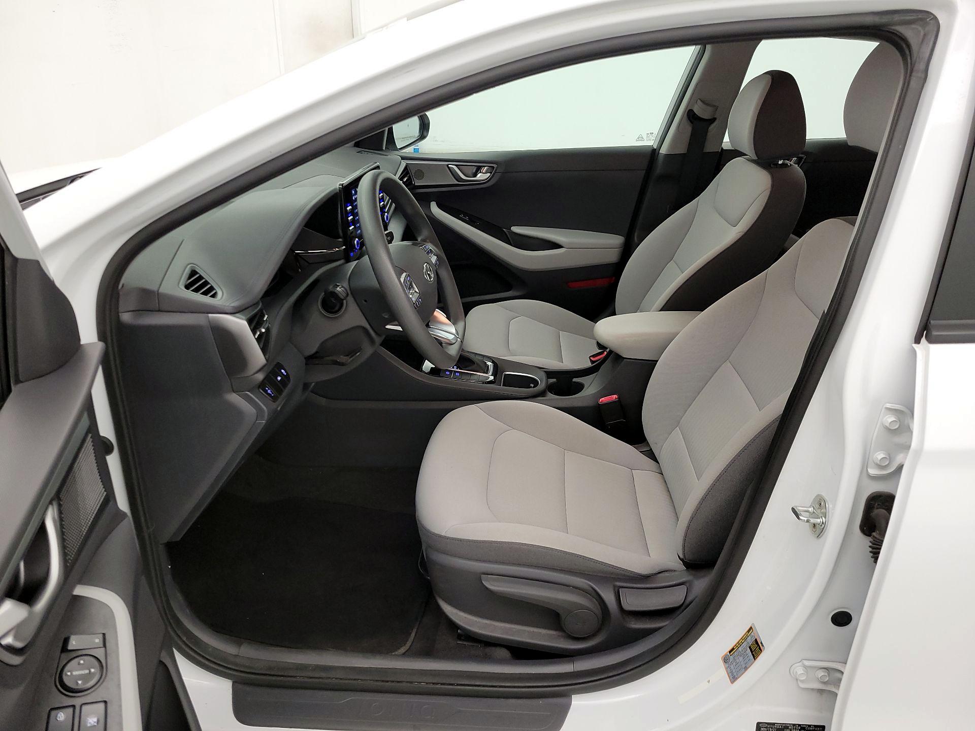 Thumbnail: 2022 Hyundai Ioniq - 11