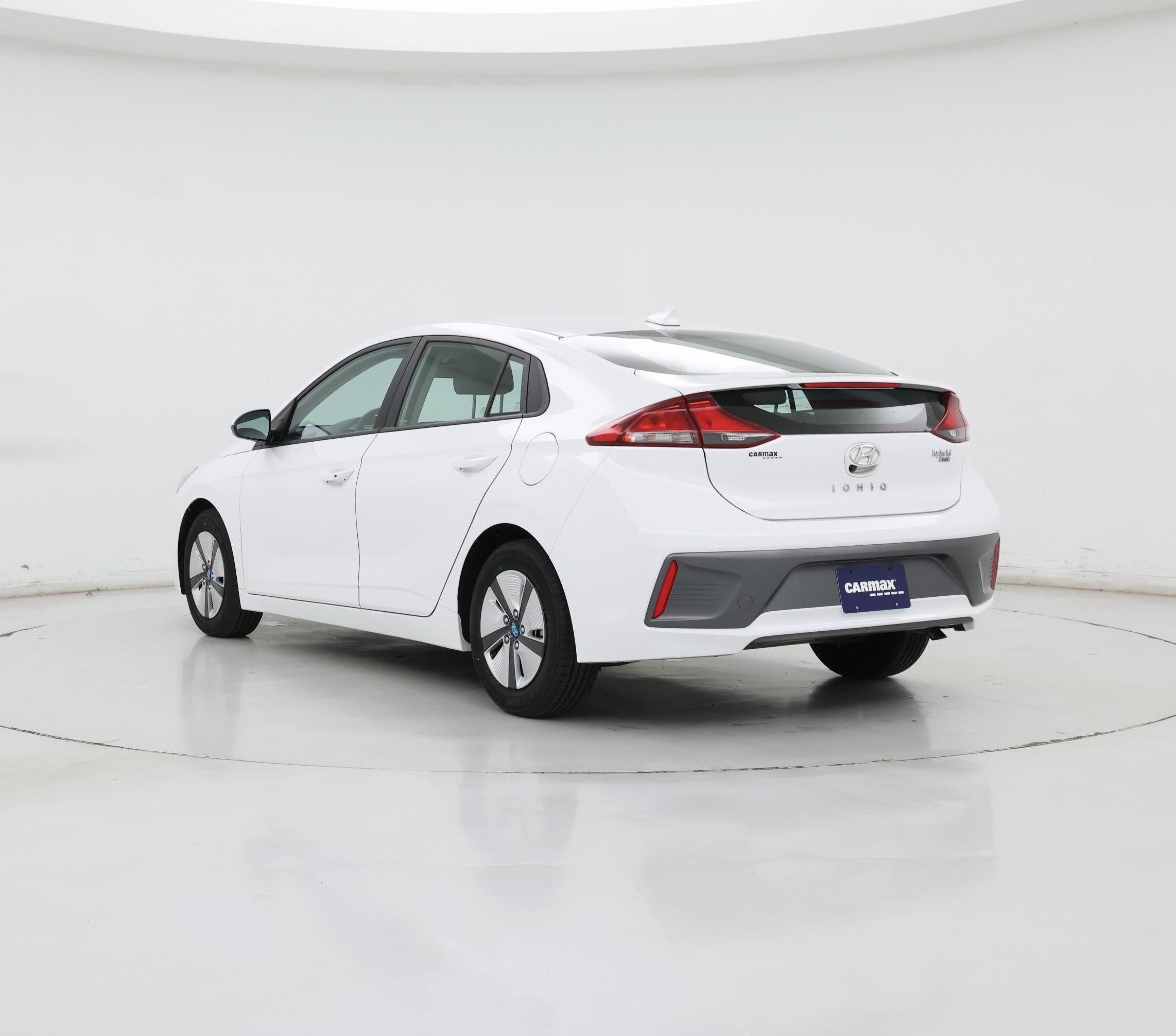 Thumbnail: 2022 Hyundai Ioniq - 2