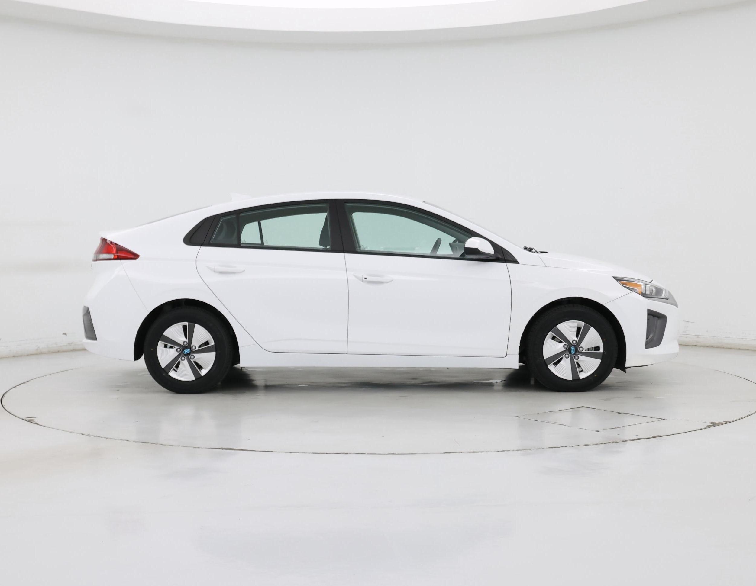 Thumbnail: 2022 Hyundai Ioniq - 7