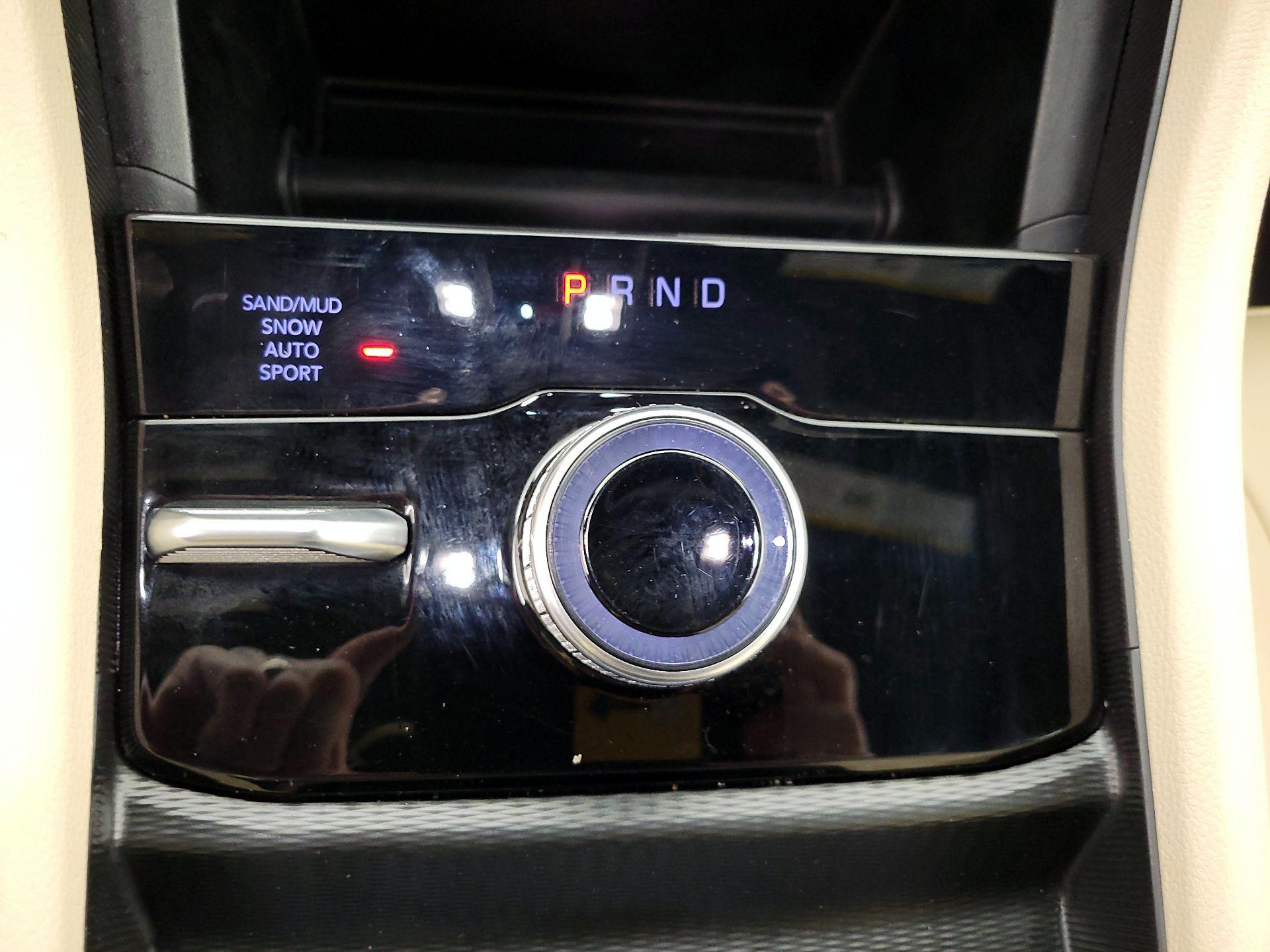 Thumbnail: 2024 Jeep Grand Cherokee - 18