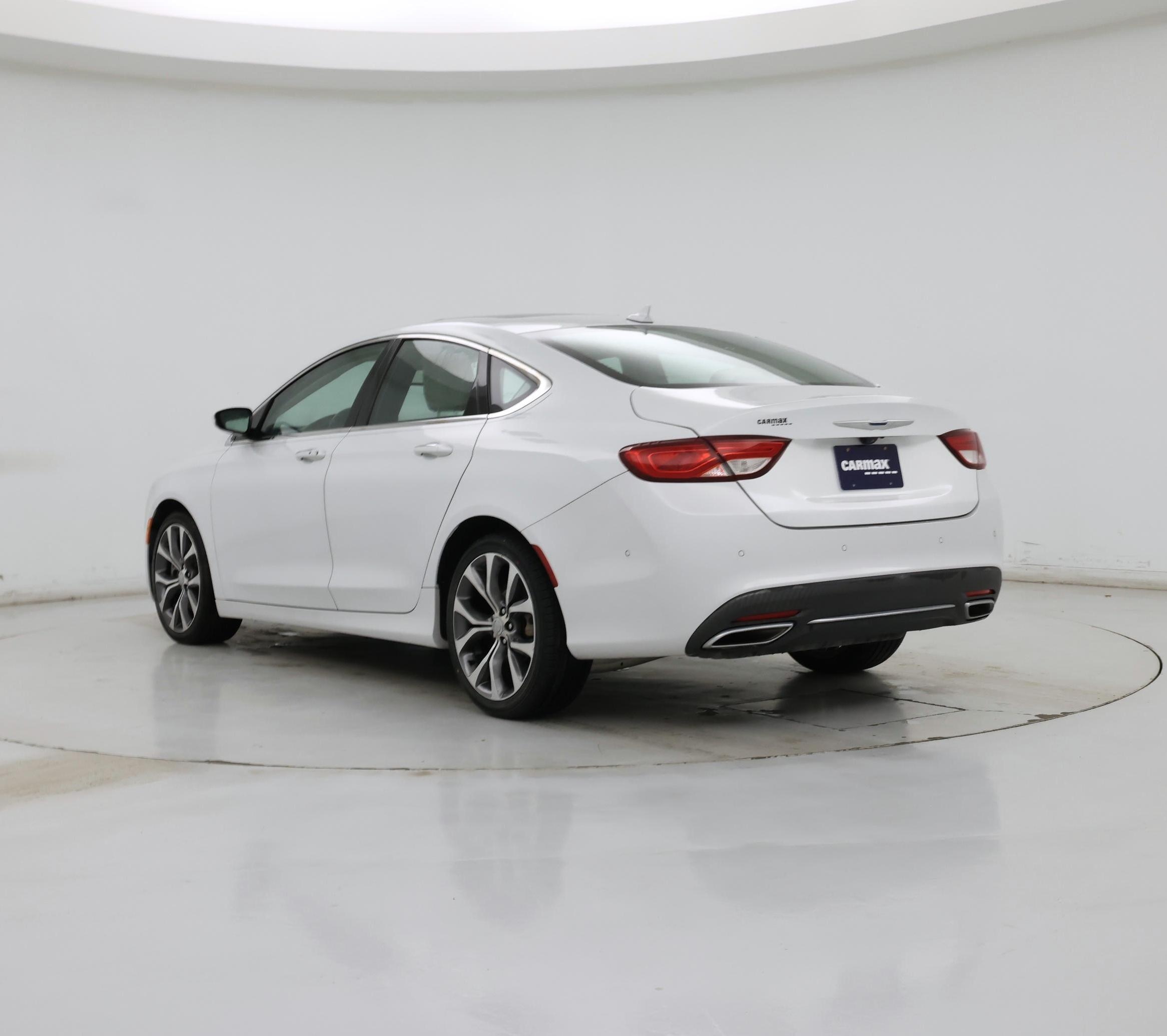 Thumbnail: 2015 Chrysler 200 - 2