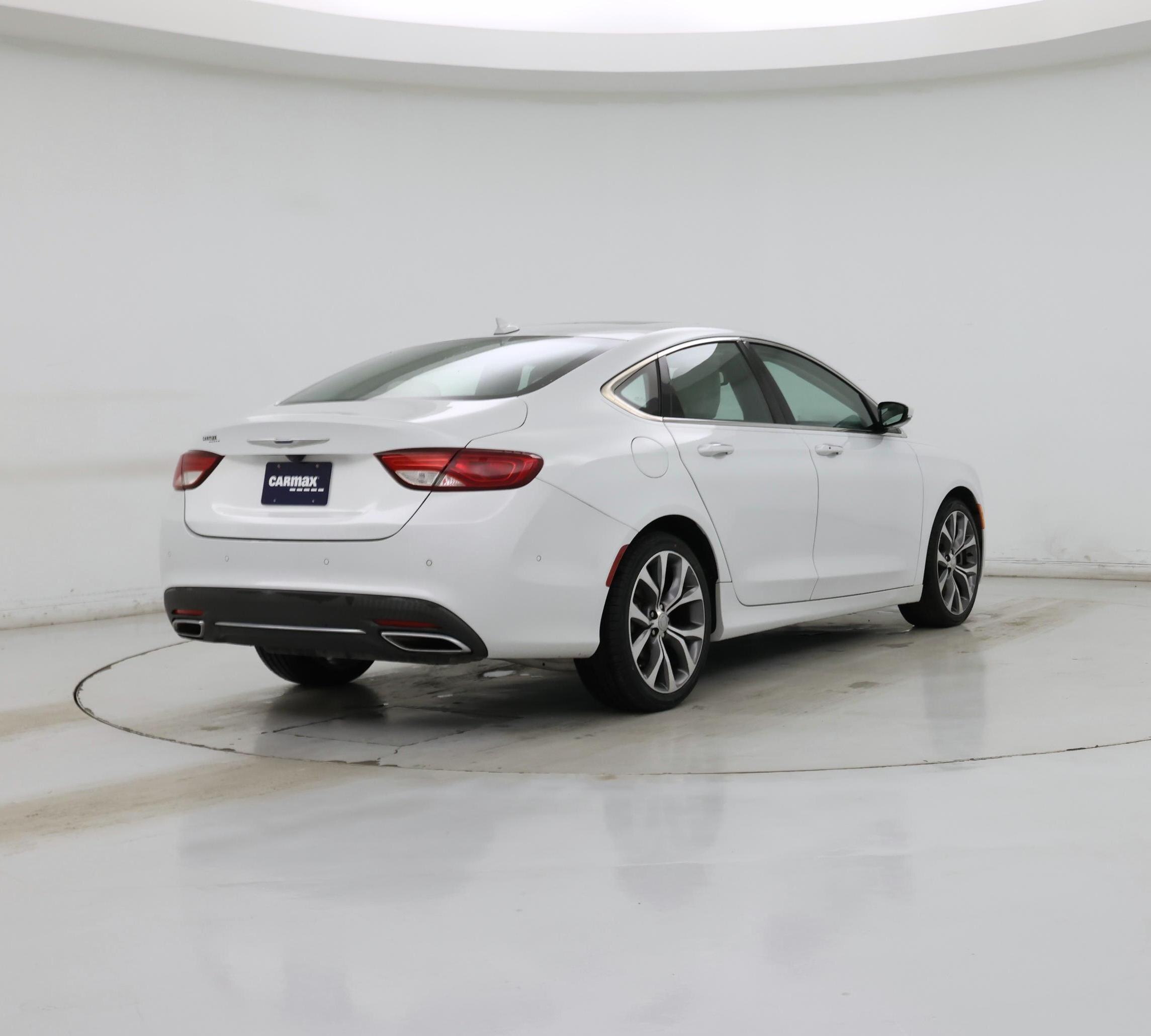Thumbnail: 2015 Chrysler 200 - 8
