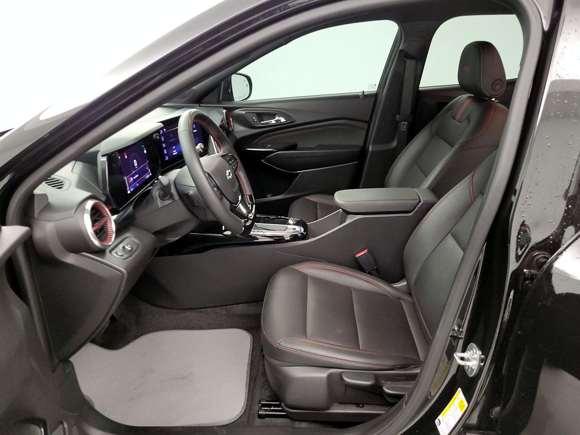 Thumbnail: 2025 Chevrolet Trax - 11