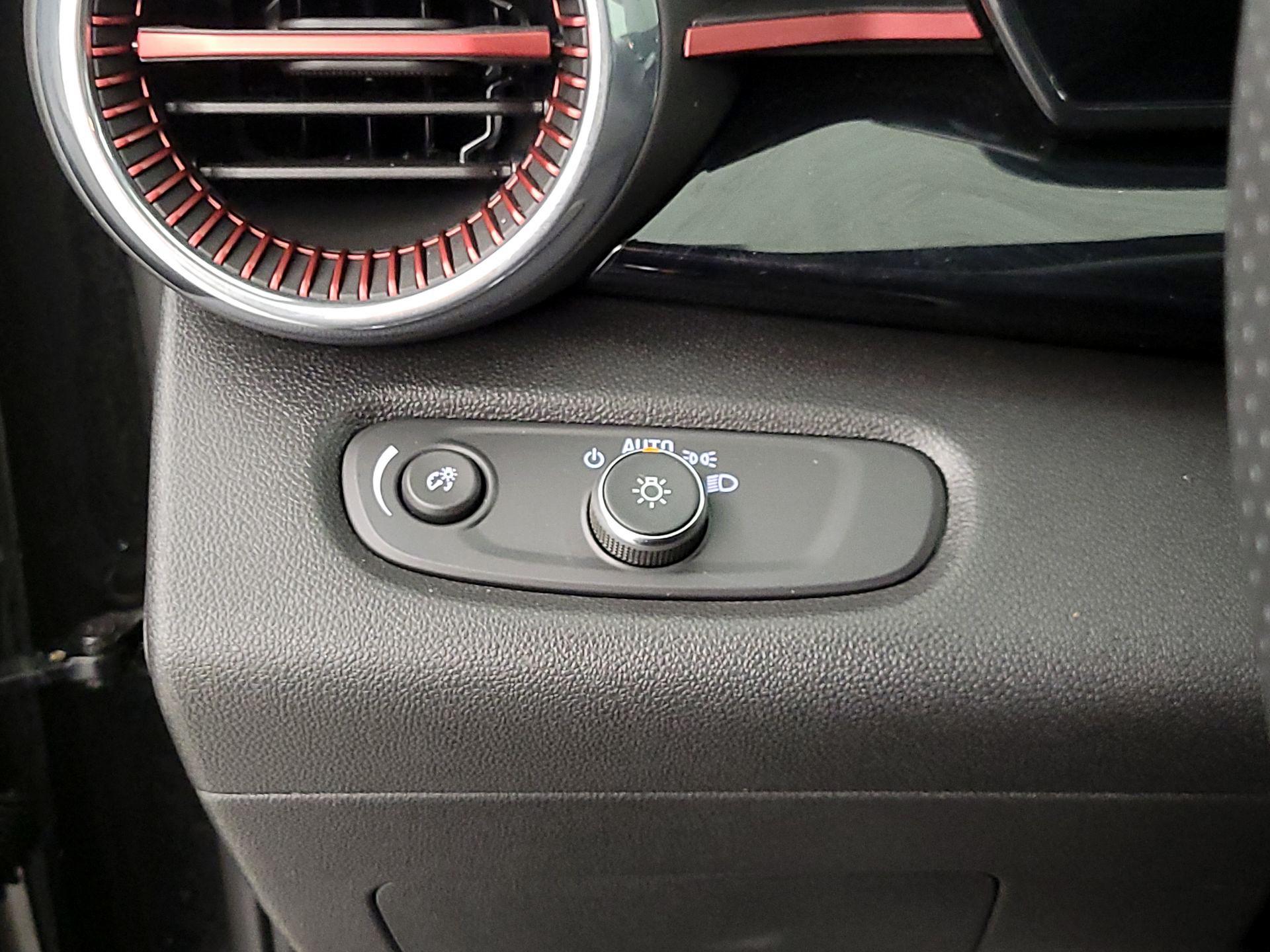 Thumbnail: 2025 Chevrolet Trax - 13