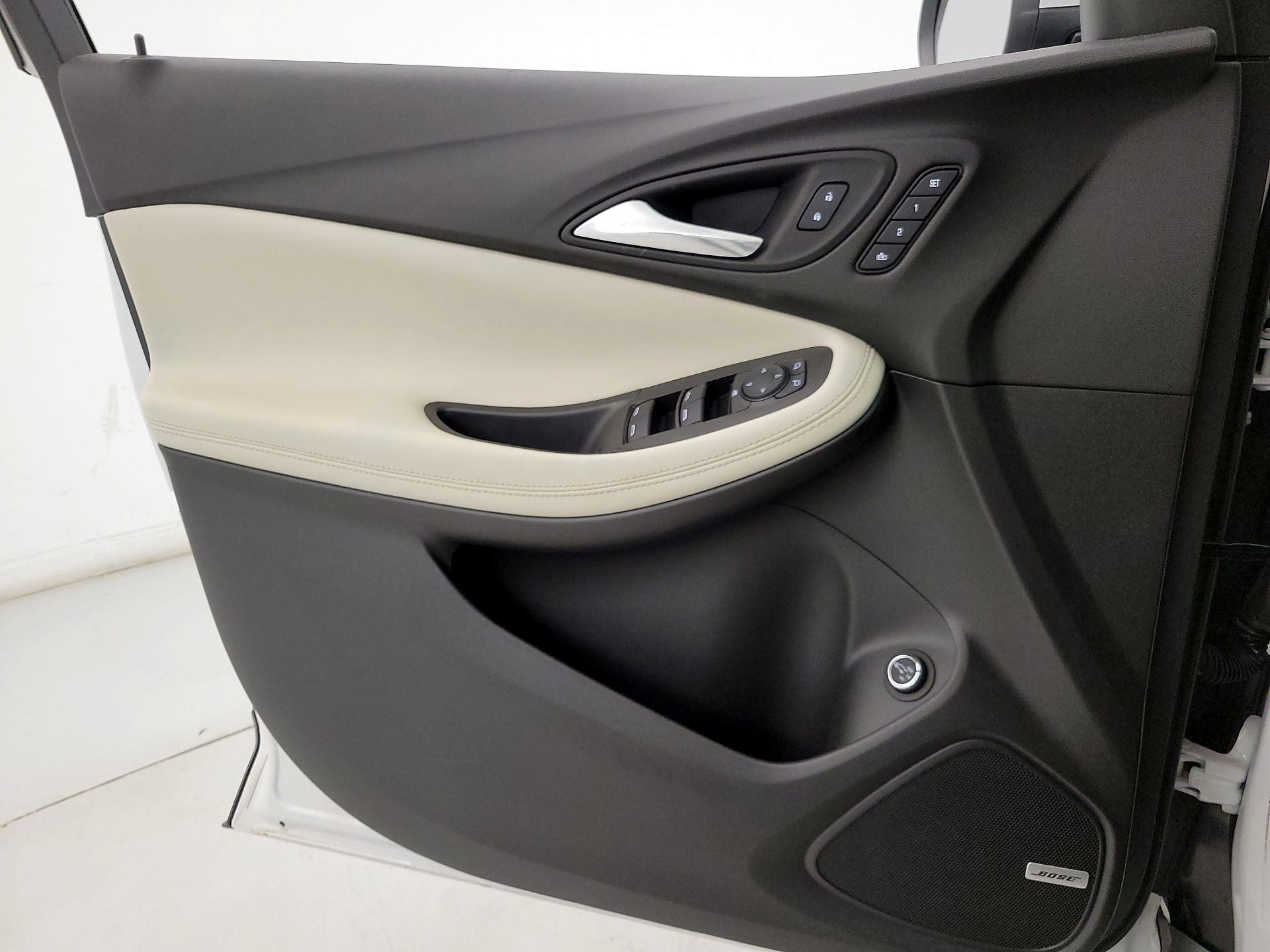 Thumbnail: 2021 Buick Encore GX - 12