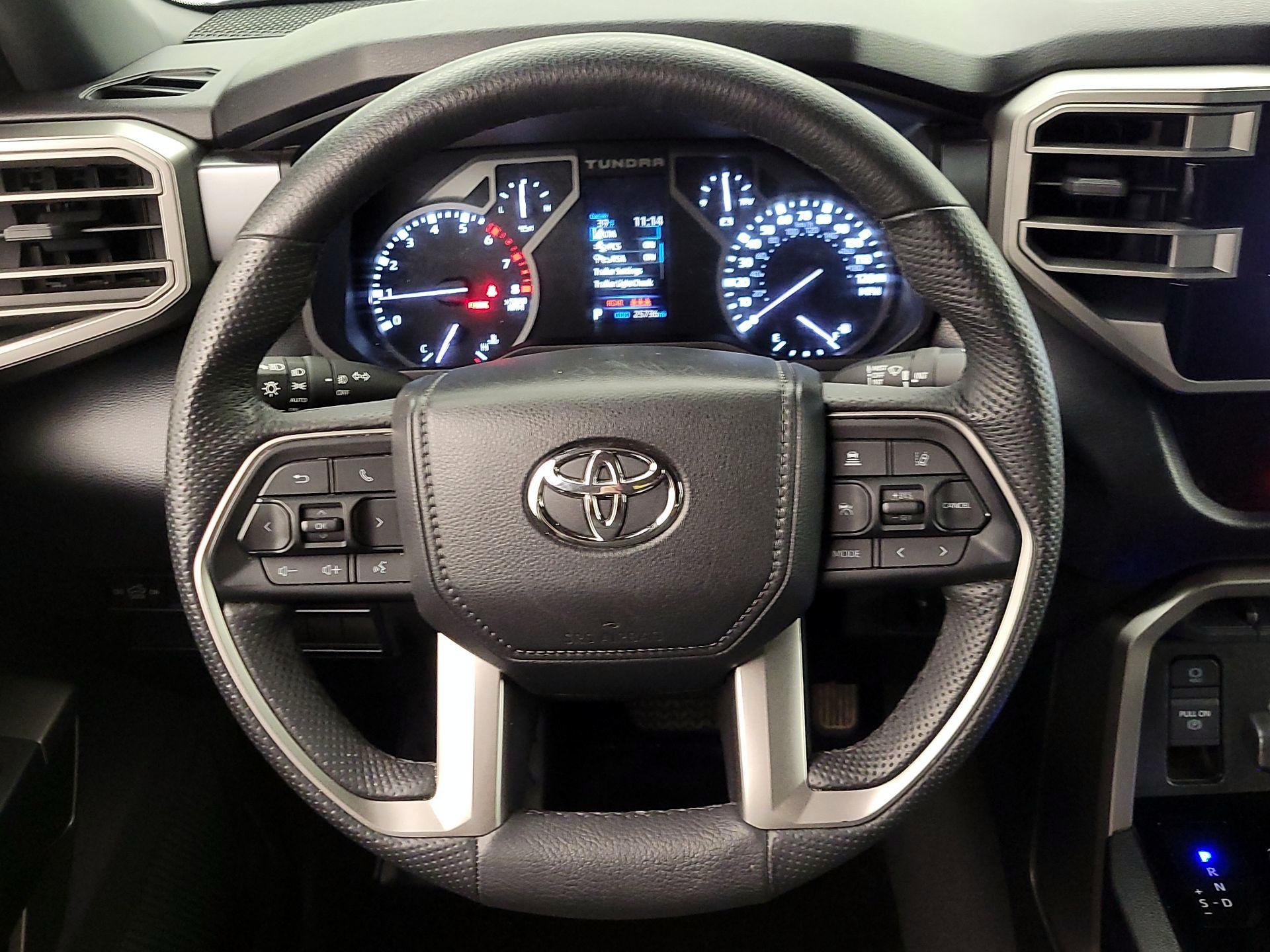 Thumbnail: 2025 Toyota Tundra - 10