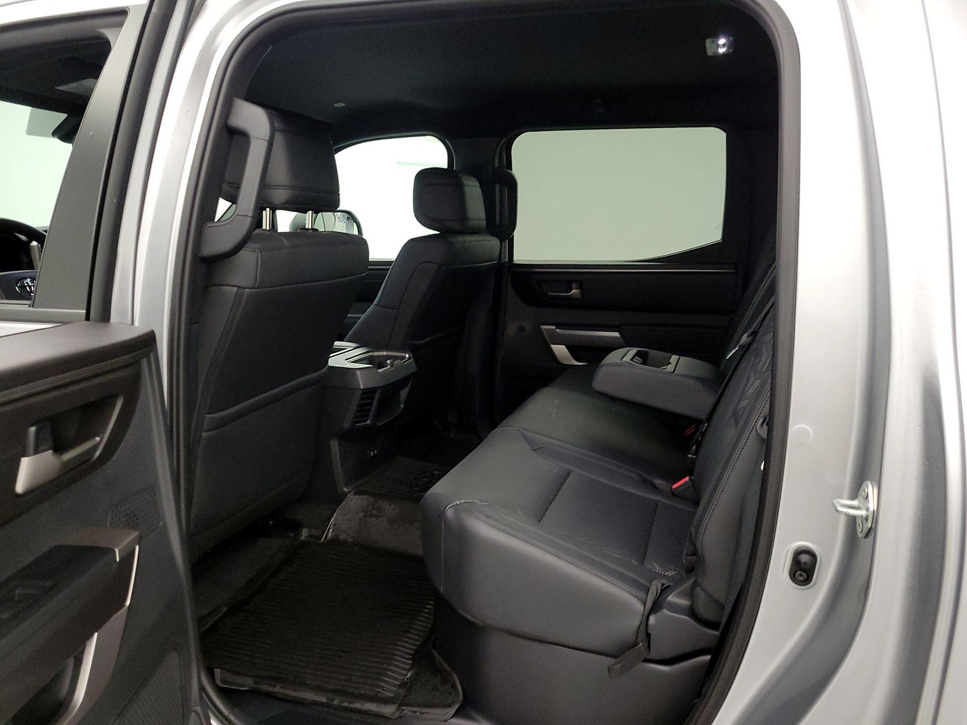 Thumbnail: 2025 Toyota Tundra - 19