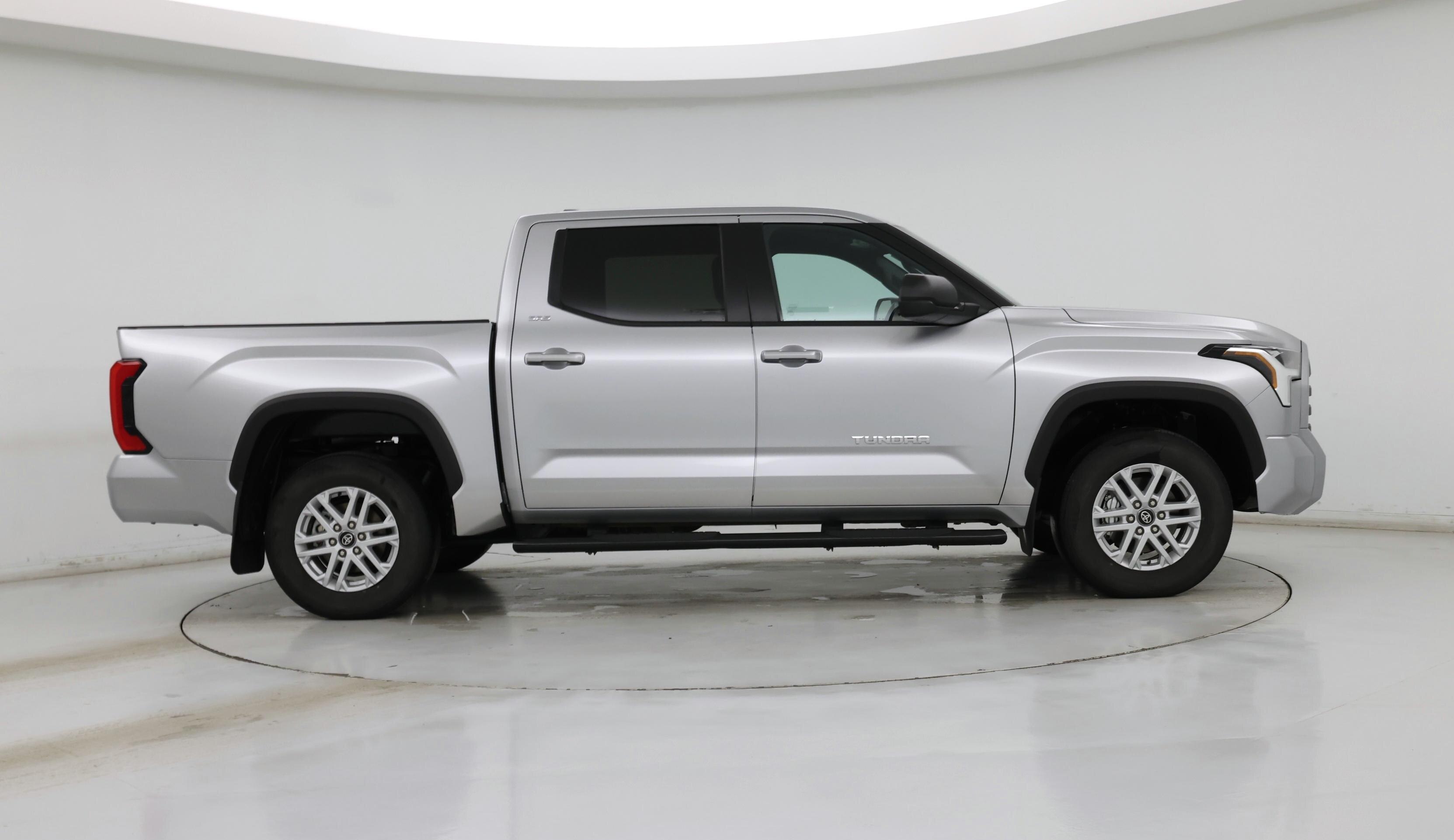 Thumbnail: 2025 Toyota Tundra - 7