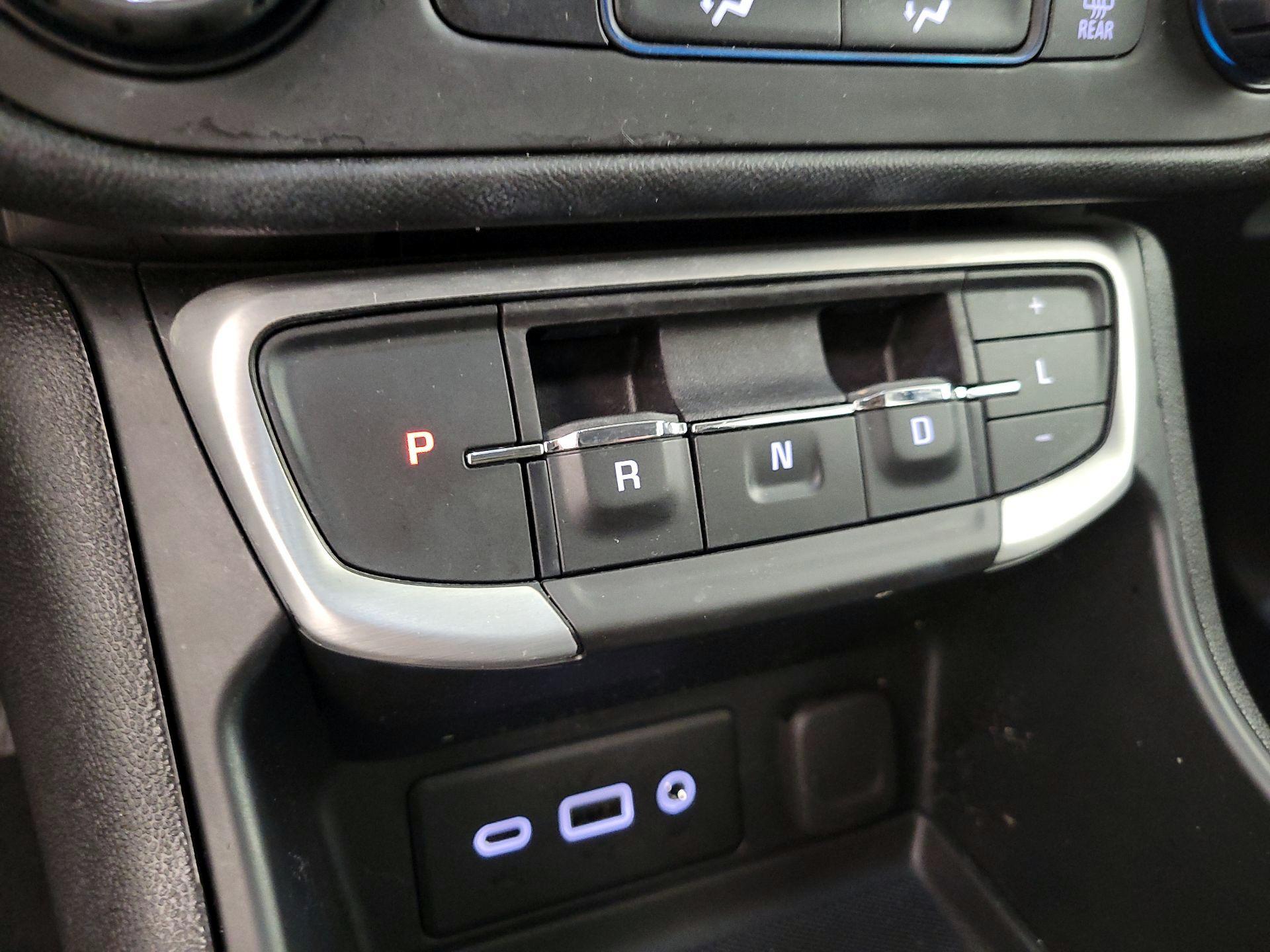 Thumbnail: 2023 GMC Terrain - 17