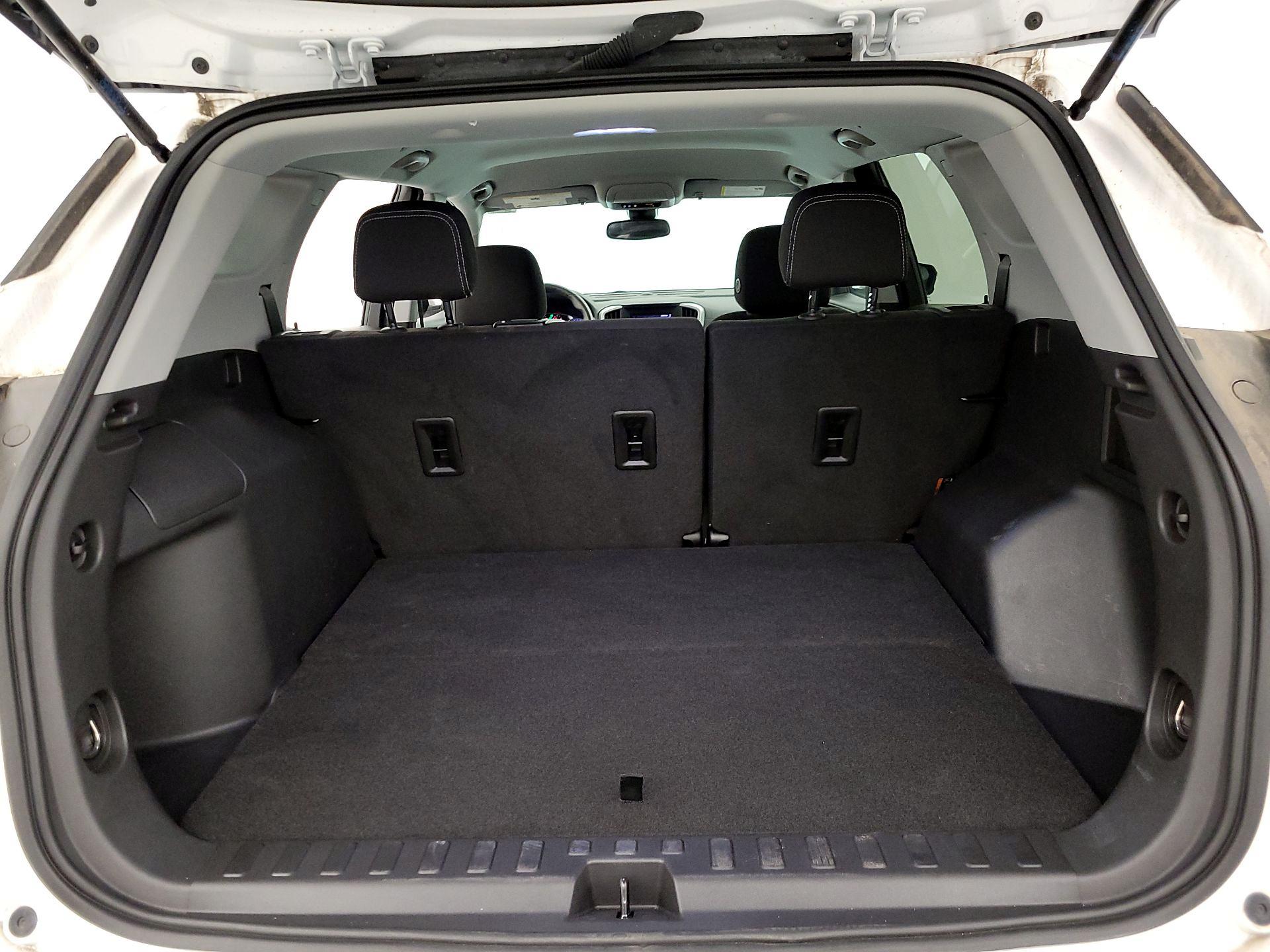 Thumbnail: 2023 GMC Terrain - 20