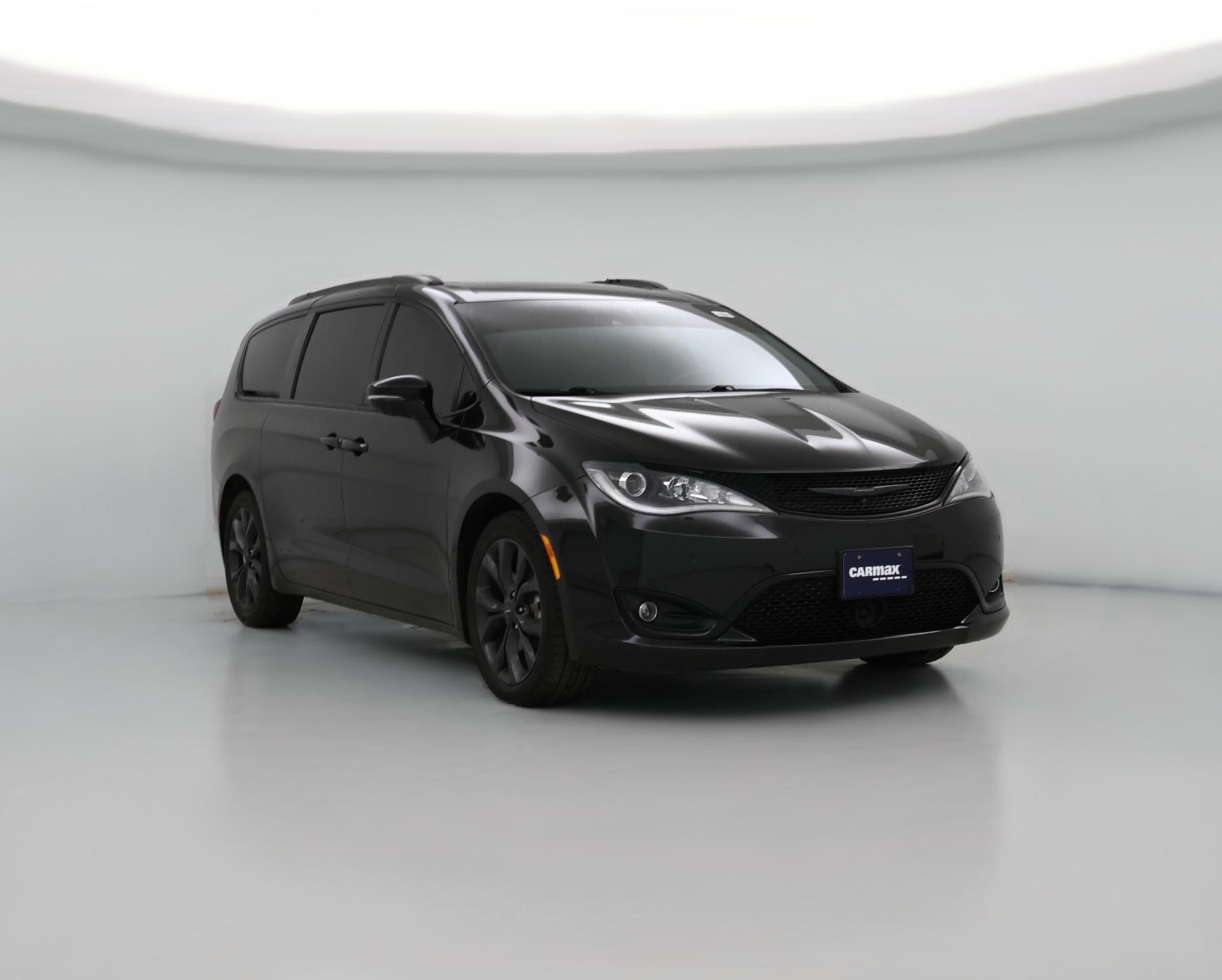 Thumbnail: 2020 Chrysler Pacifica - 1