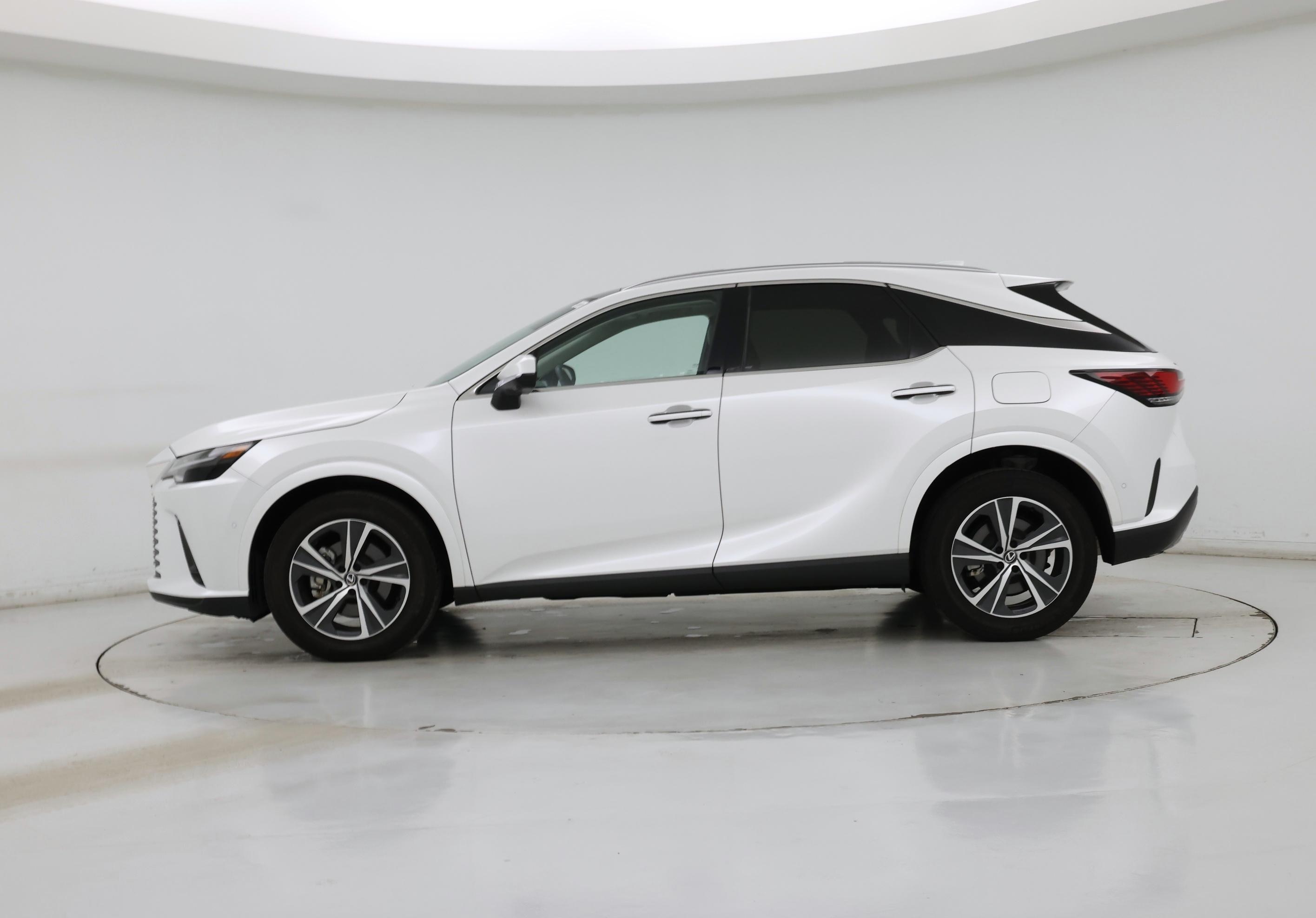 Thumbnail: 2023 Lexus RX - 3