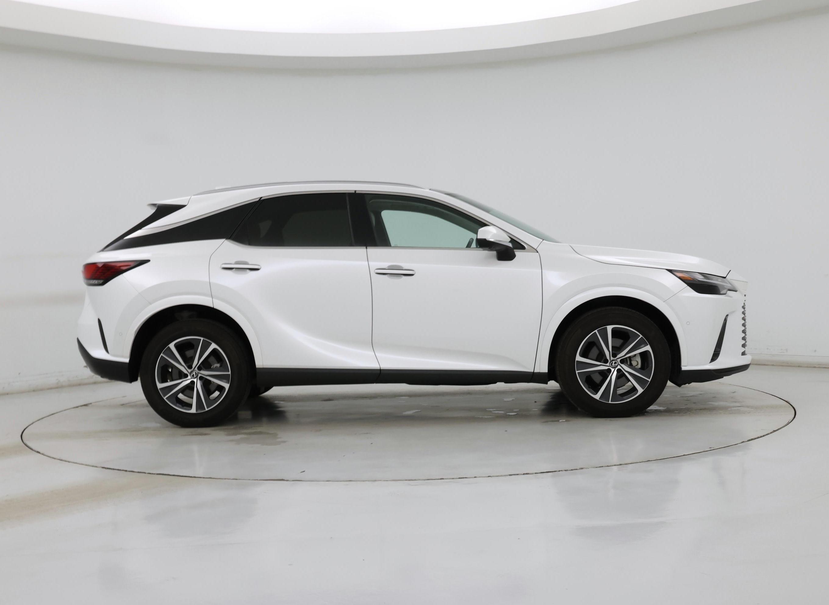 Thumbnail: 2023 Lexus RX - 7