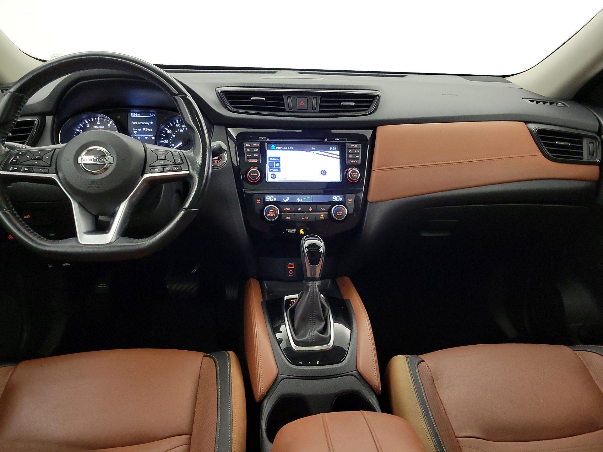 Thumbnail: 2017 Nissan Rogue - 9